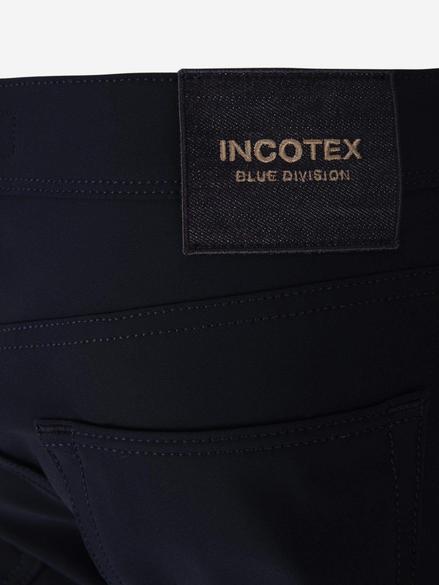 Outlet online Incotex Blue Division Hombre Pantalones 5 Bolsillos color Azul Noche sku 522-002314 01 - Foto 5
