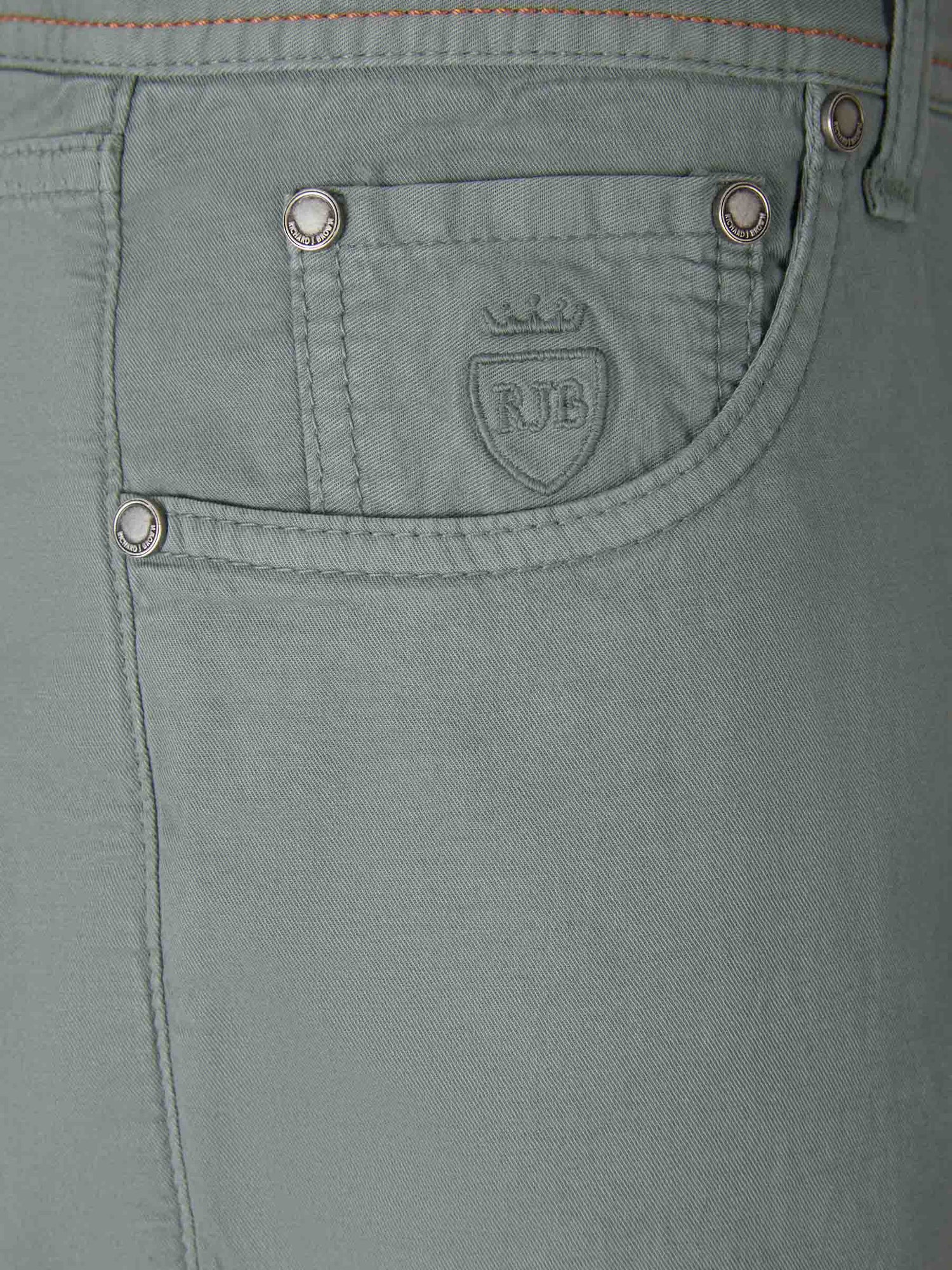 Outlet online Richard J. Brown Hombre Jeans Milano color Burdeos sku 522-002397 03 - Foto 8