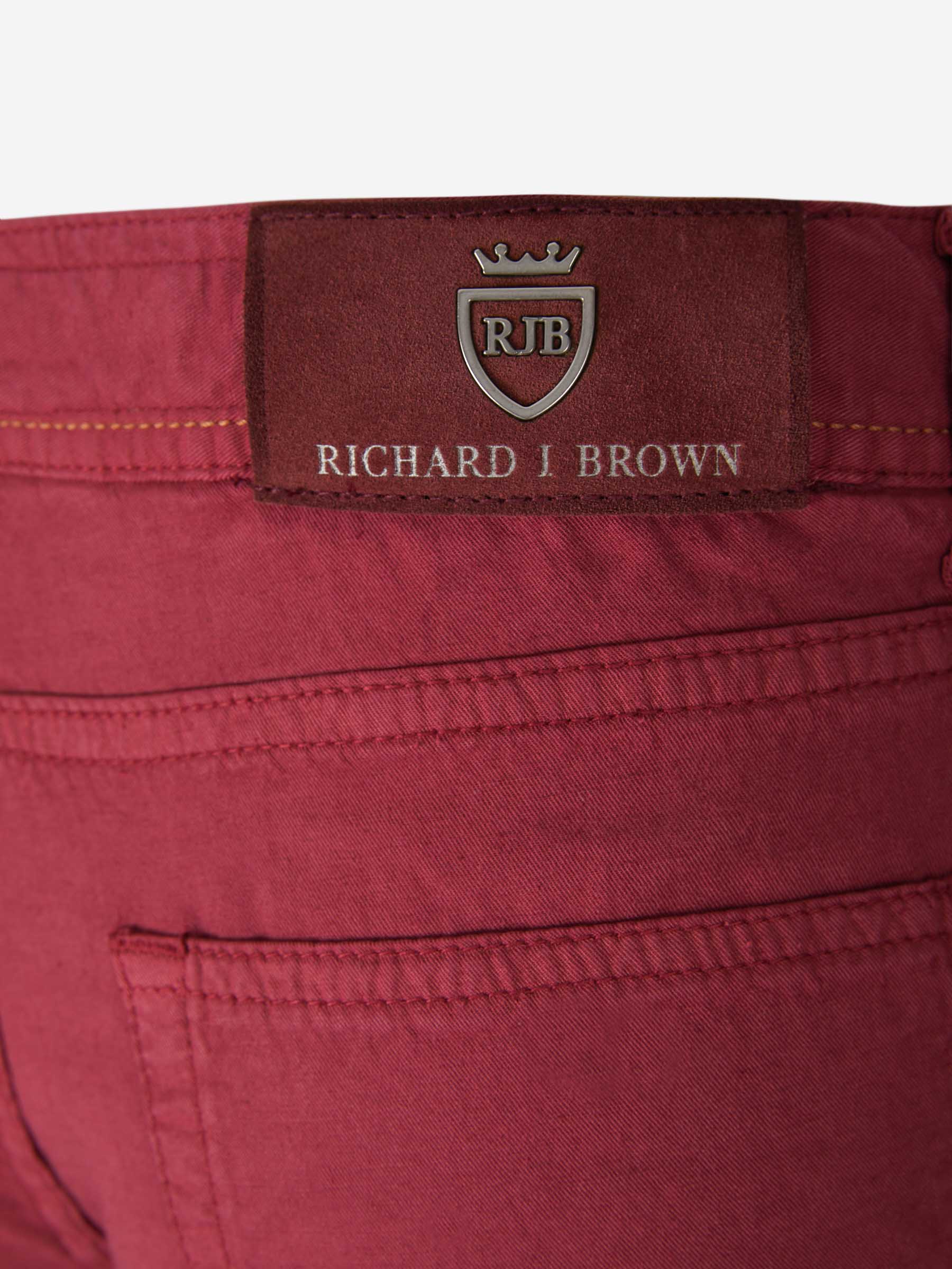 Outlet online Richard J. Brown Hombre Jeans Milano color Burdeos sku 522-002397 03 - Foto 15