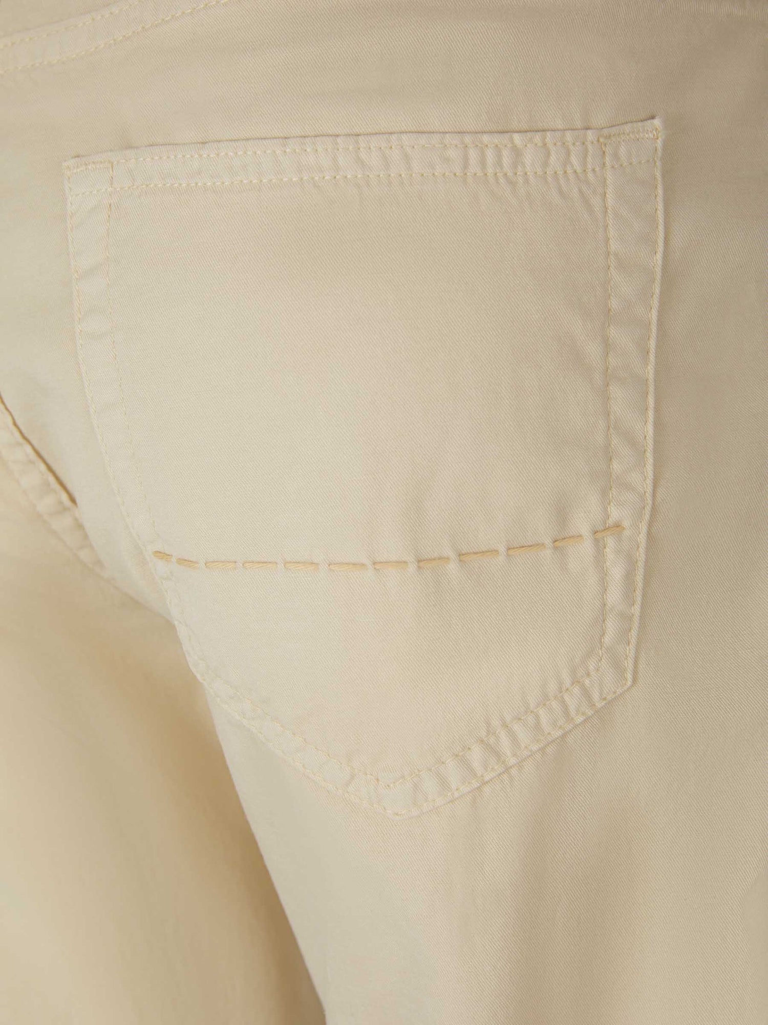 Outlet online Richard J. Brown Hombre Jeans Milano color Burdeos sku 522-002397 03 - Foto 19