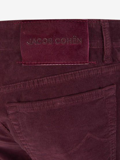 Outlet online Jacob Cohën Hombre Pantalones Bard Micro Pana color Burdeos sku 522-002532 04 - Foto 5