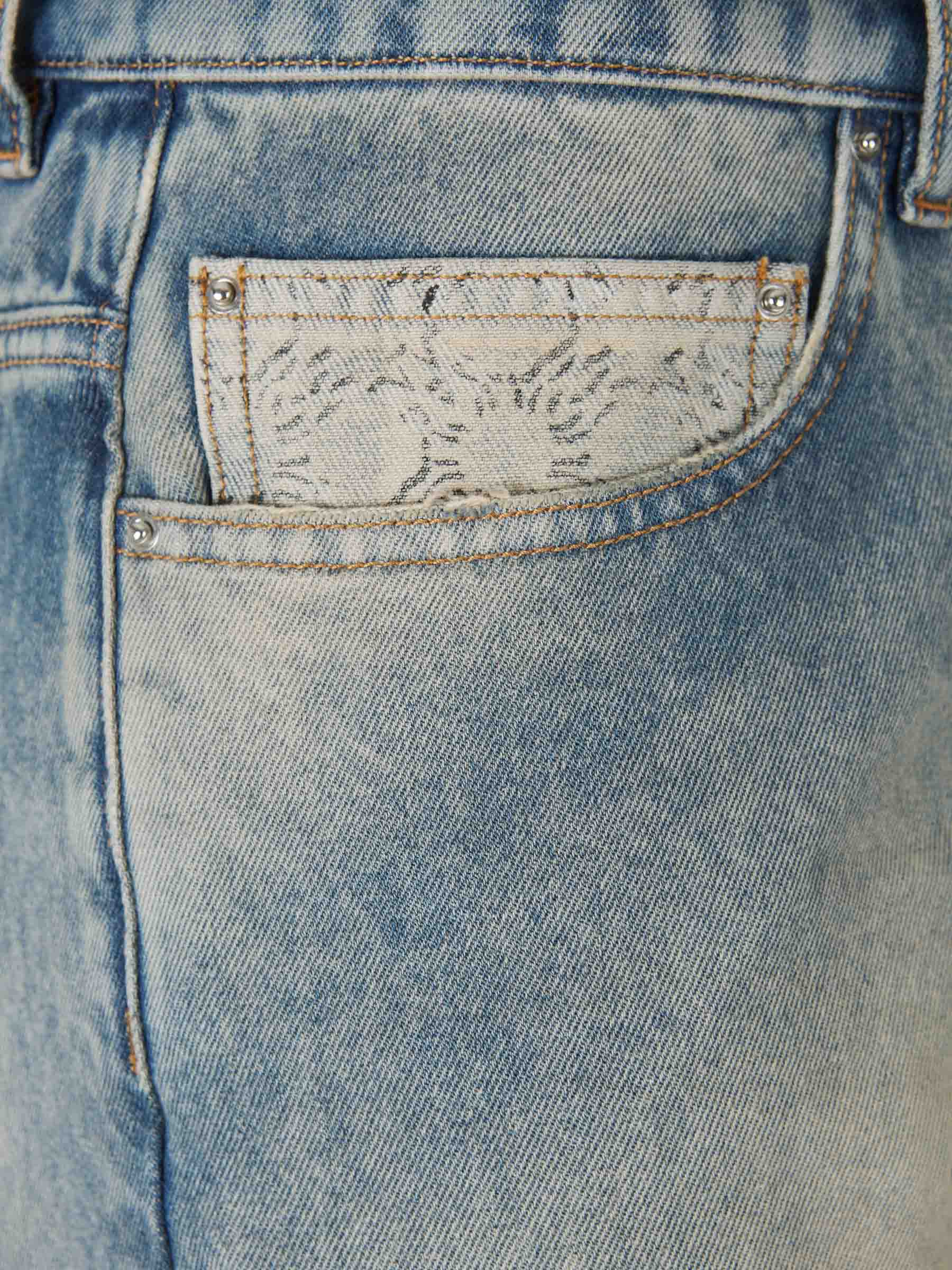 Amiri Hombre Barcelona Jeans Recto MA Quad color Azul Denim Oscuro sku 522-002720 01 - Foto 3