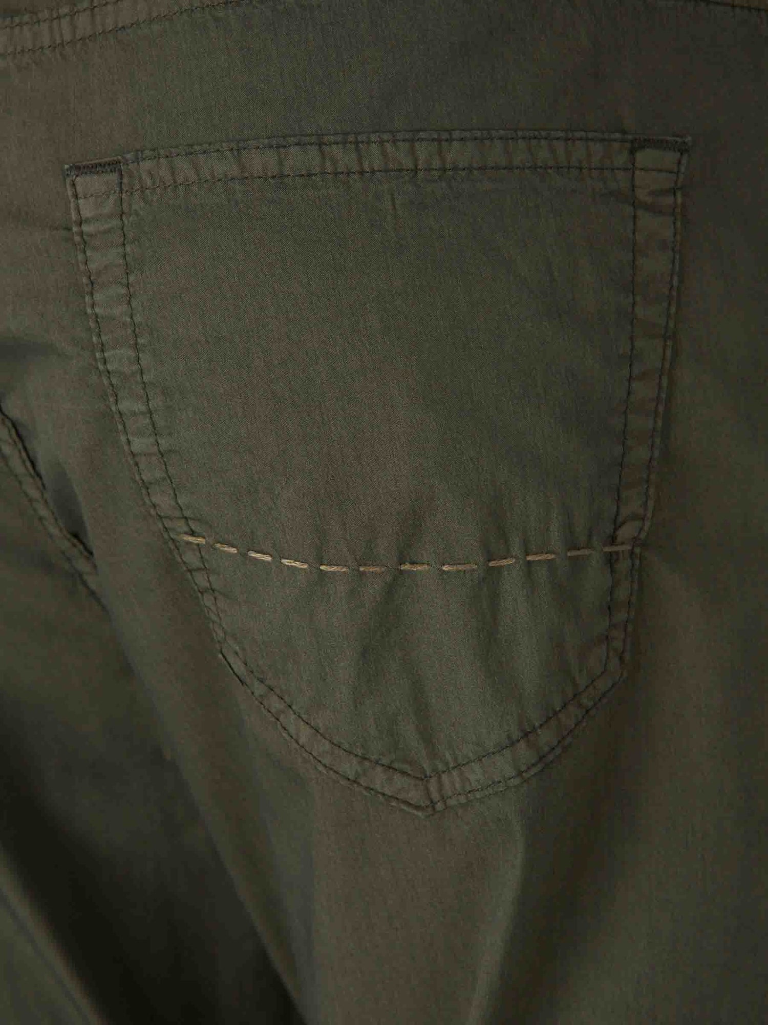 Outlet online Richard J. Brown Hombre Jeans Straight Fit color Verde Militar sku 522-002743 03 - Foto 4