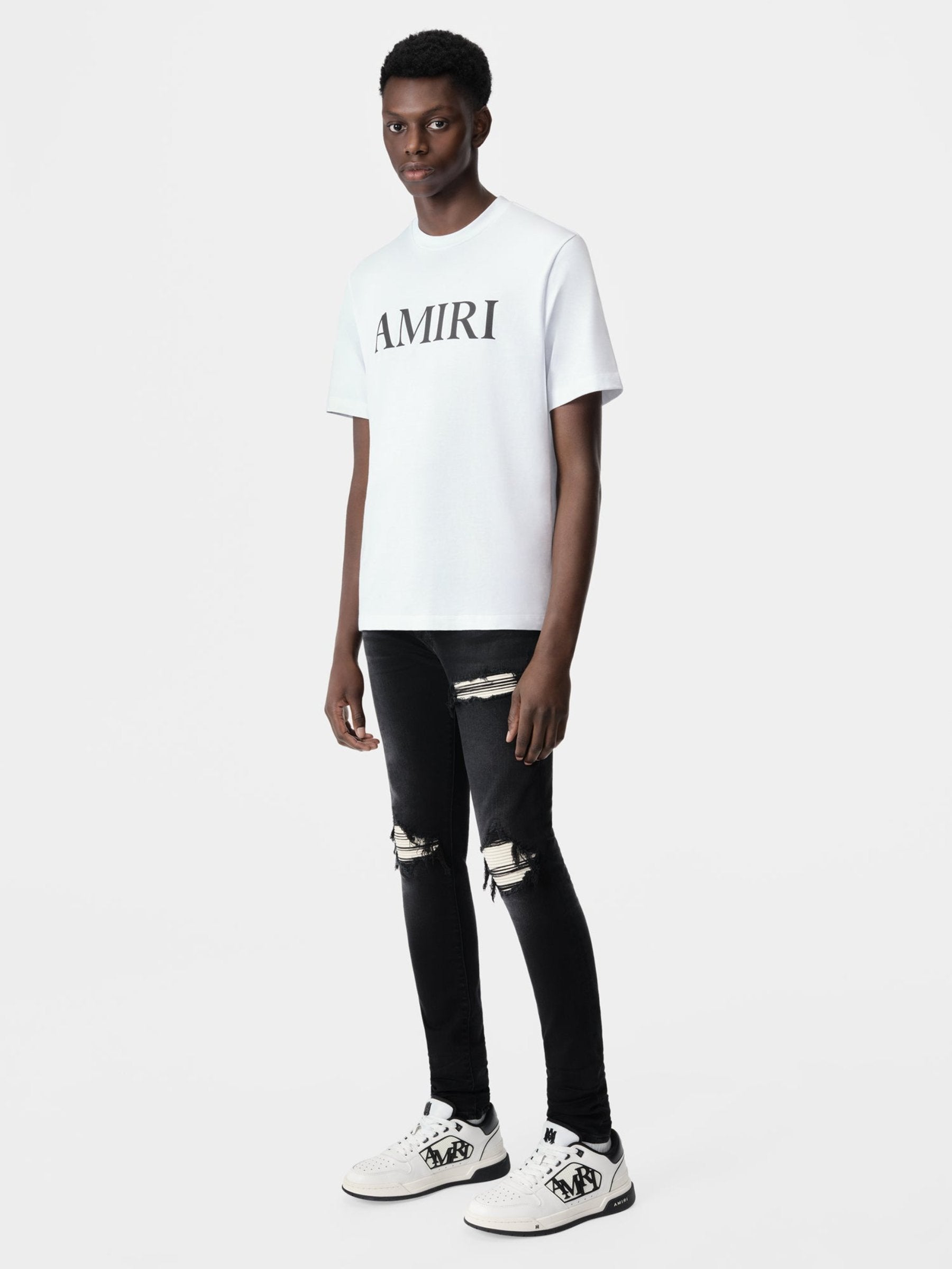 Outlet online Amiri Hombre Pantalones Jeans Skinny color Negro sku 522-002750 01 - Foto 2
