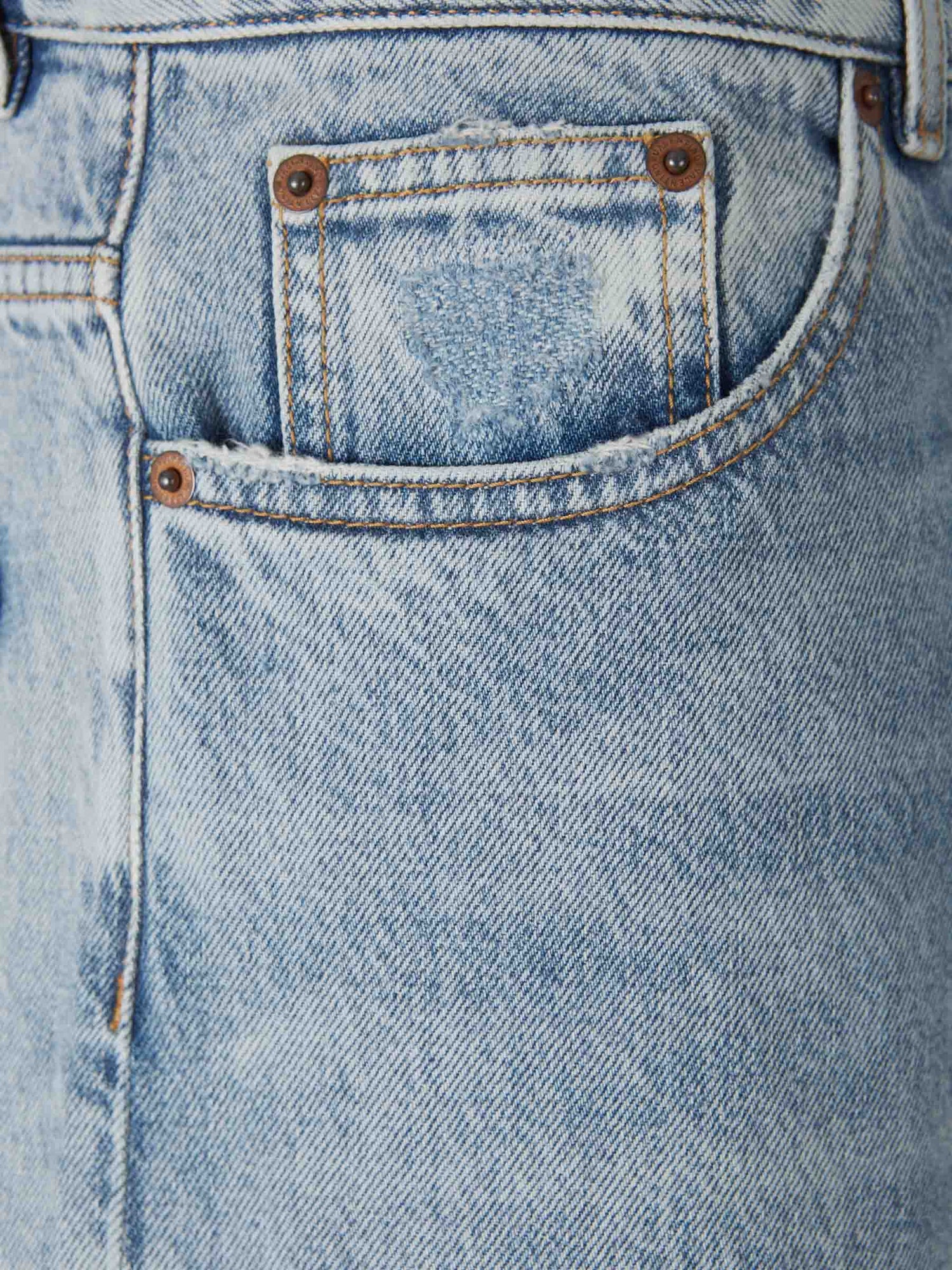 Valentino Hombre Barcelona Jeans Straight Denim color Azul Denim Claro sku 522-002755 01 - Foto 3