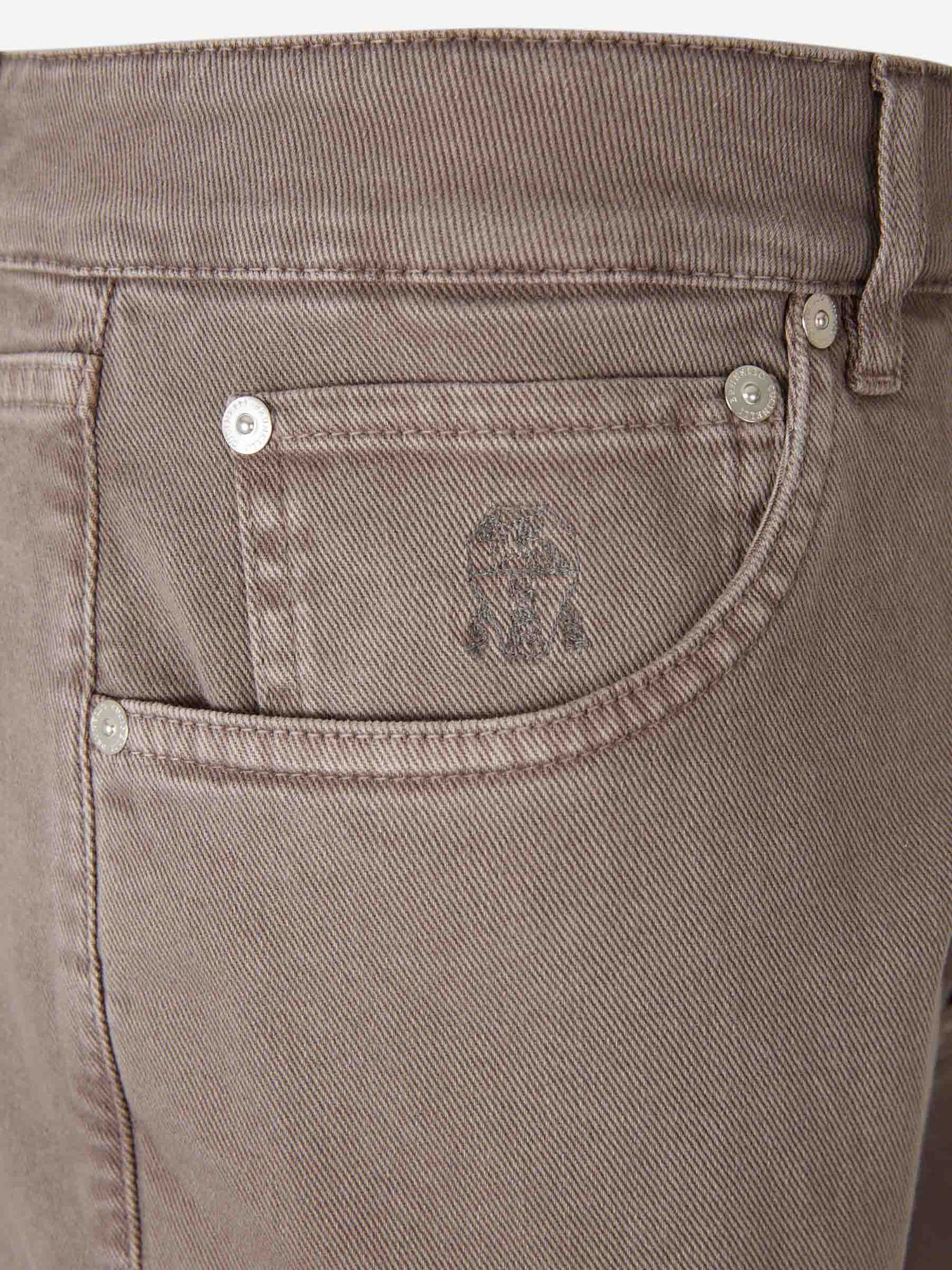 Outlet online Brunello Cucinelli Hombre Jeans Rectos Algodón color Camel sku 522-002943 01 - Foto 3