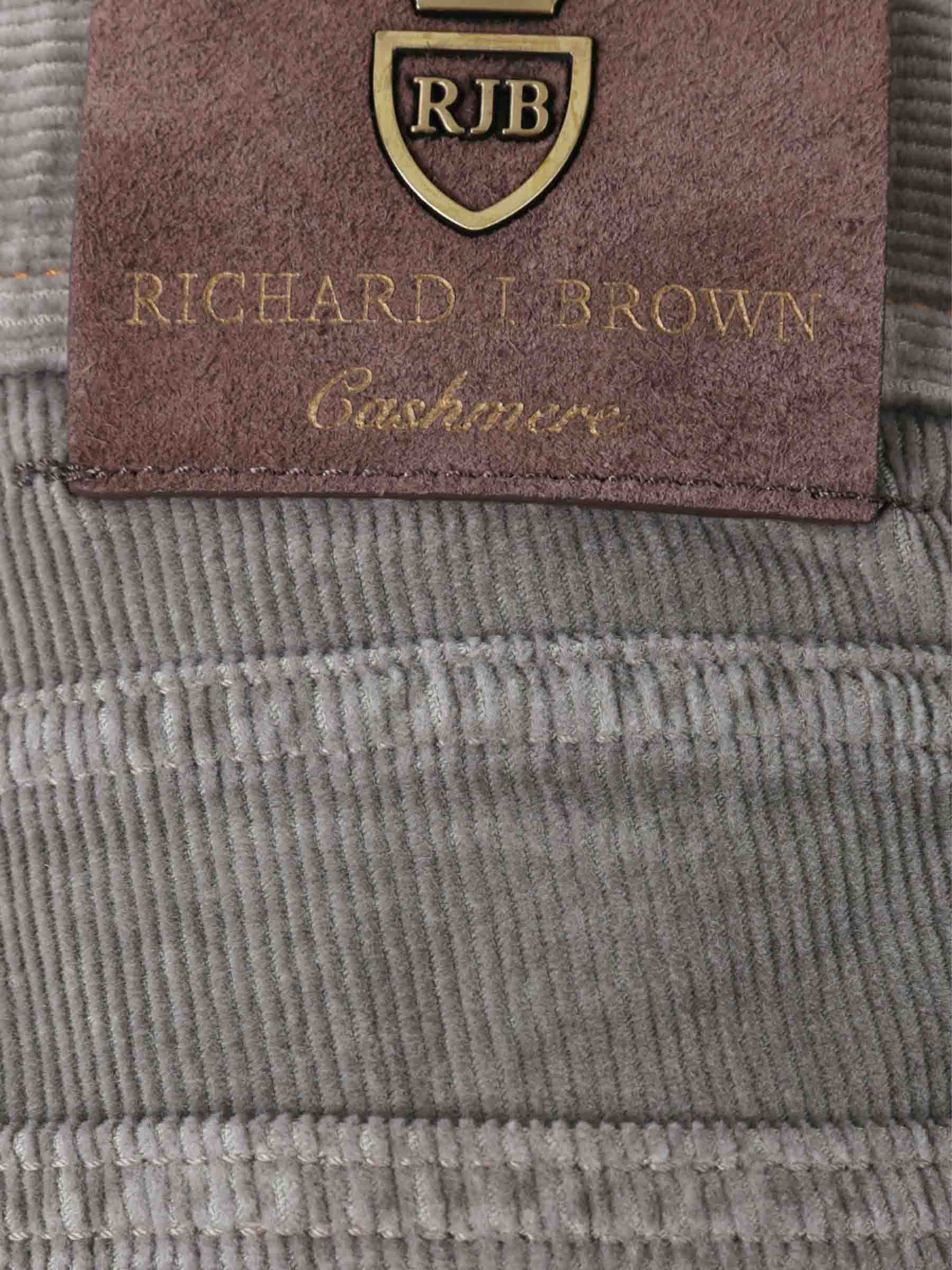 Outlet online Richard J. Brown Hombre Pantalones Pana Algodón color Gris Piedra sku 522-002947 02 - Foto 3