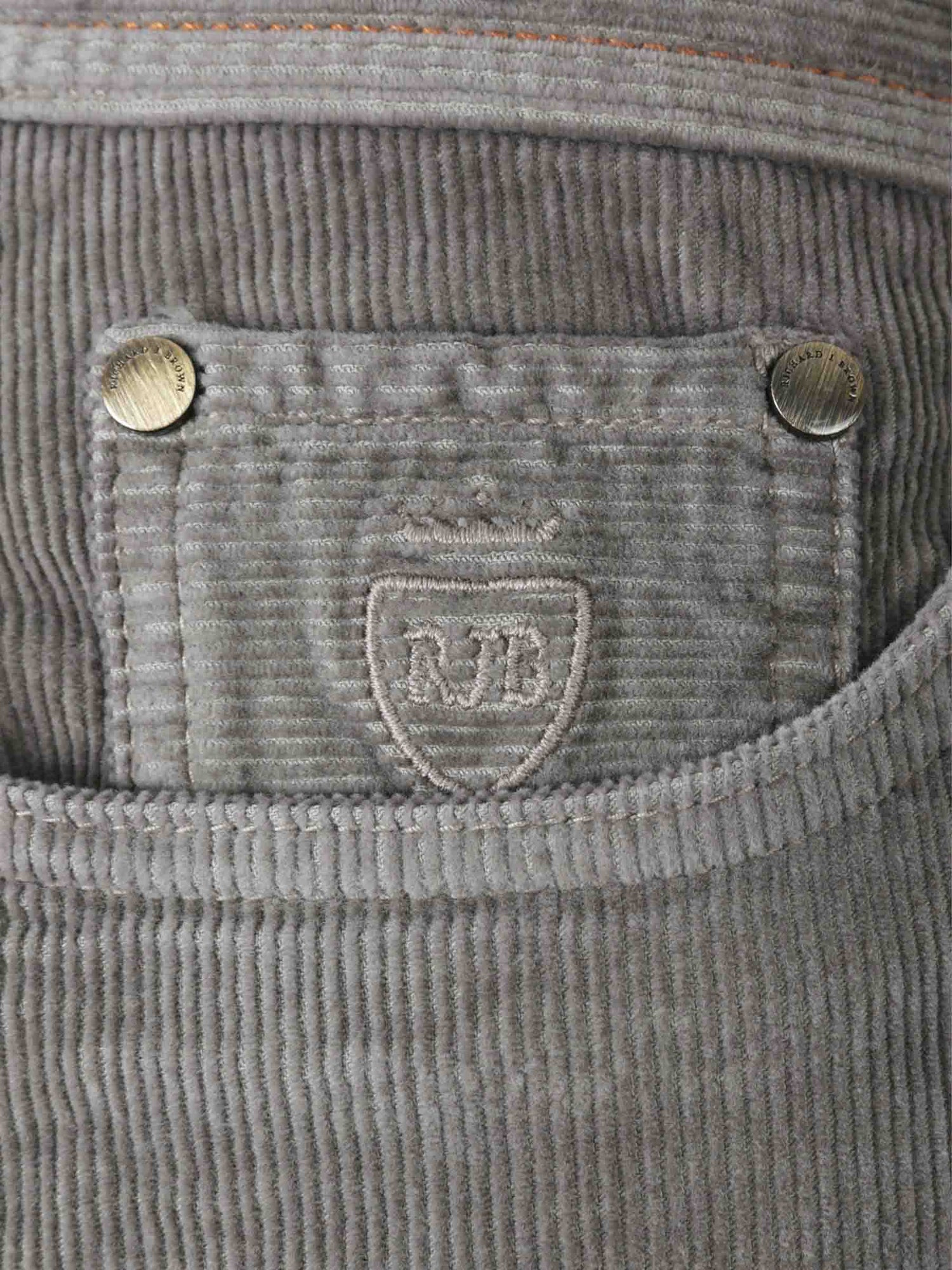 Outlet online Richard J. Brown Hombre Pantalones Pana Algodón color Gris Piedra sku 522-002947 02 - Foto 4