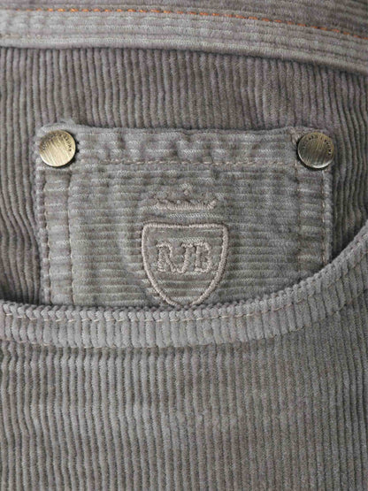 Outlet online Richard J. Brown Hombre Pantalones Pana Algodón color Gris Piedra sku 522-002947 02 - Foto 4