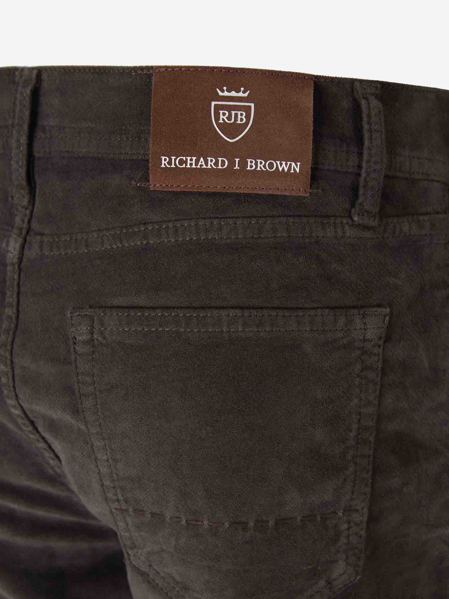 Outlet online Richard J. Brown Hombre Pantalones Slim Terciopelo color Marrón Oscuro sku 522-002948 01 - Foto 4
