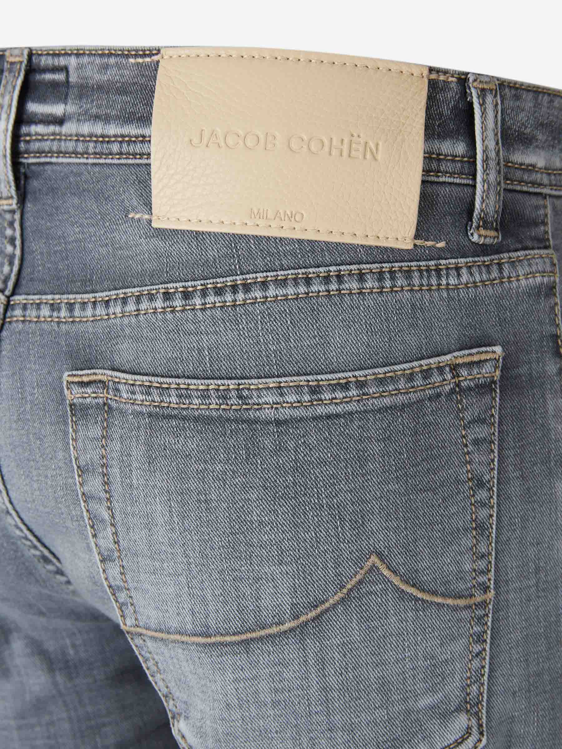 Outlet online Jacob Cohën Hombre Jeans Slim Fit color Gris Antracita sku 522-002994 00 - Foto 4