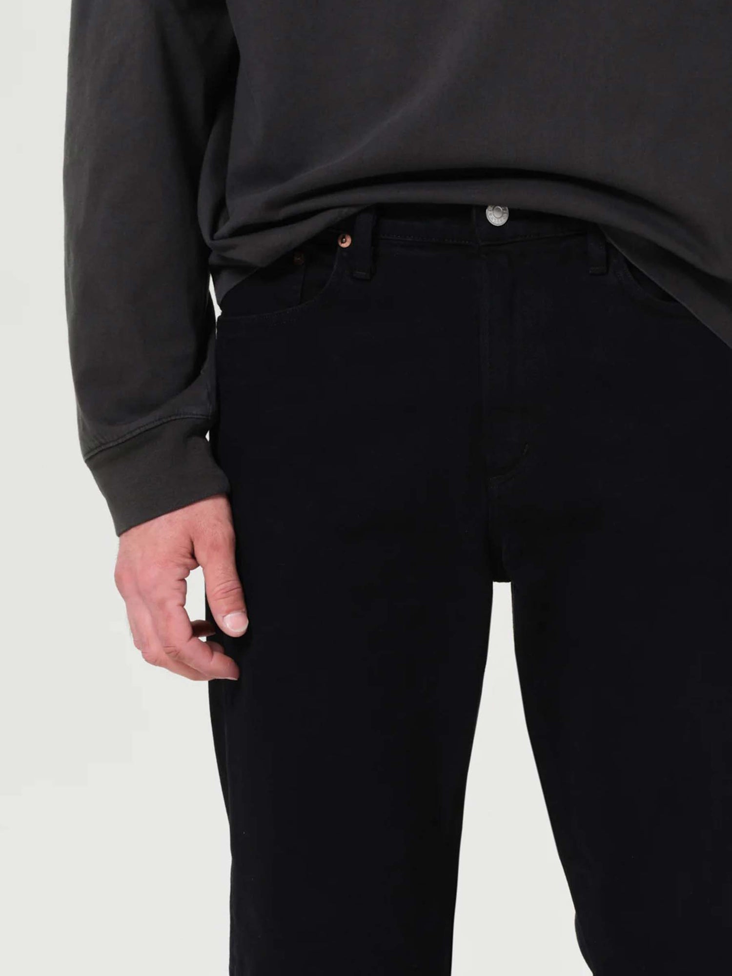 Outlet online Agolde Hombre Jeans Rectos Curtis color Negro sku 522-003013 01 - Foto 4