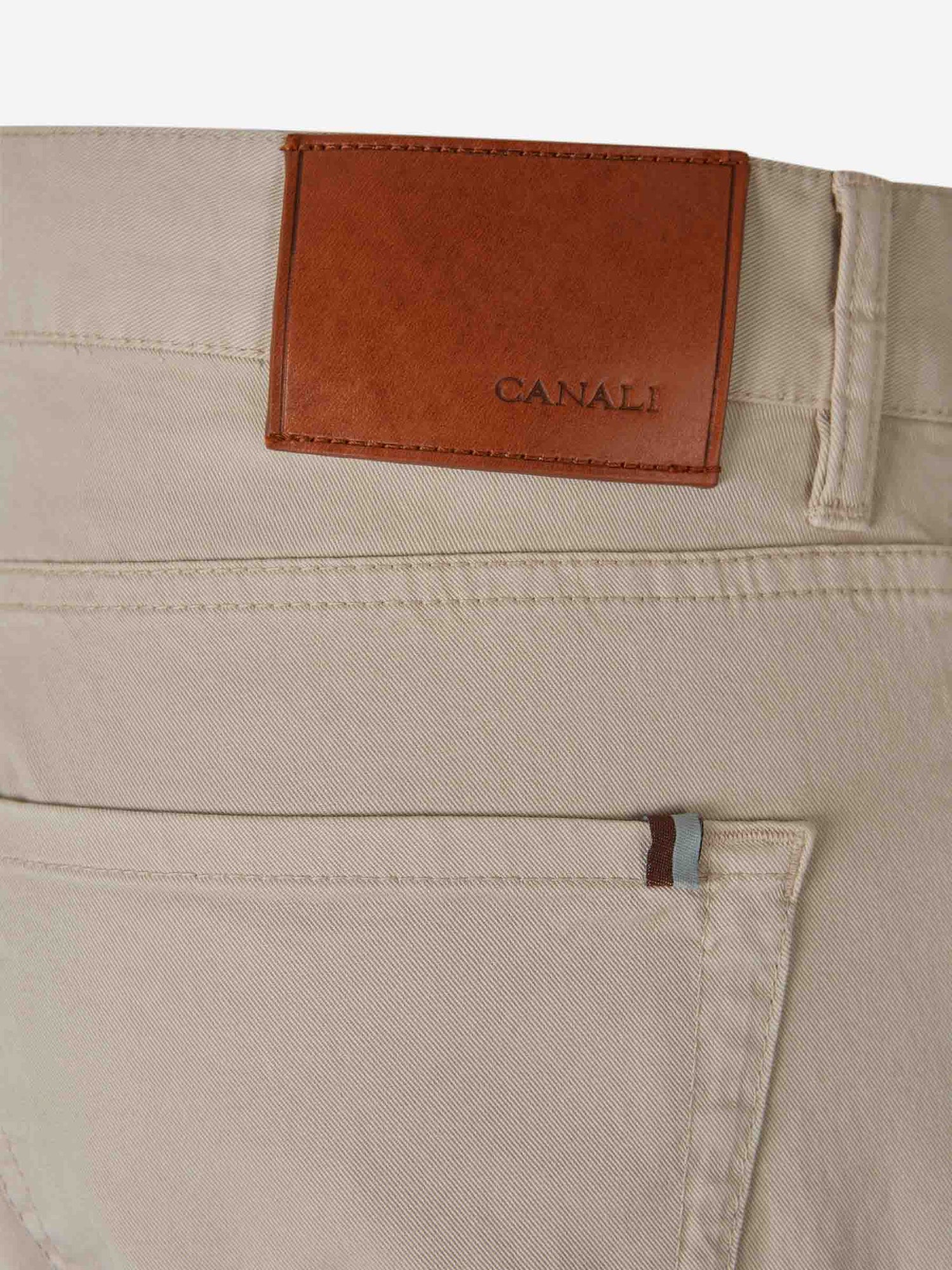 Canali Hombre Barcelona Jeans Rectos Clásicos color Taupe sku 522-003086 01 - Foto 4