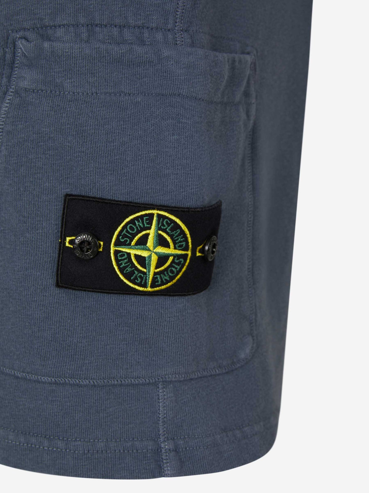 Outlet online Stone Island Hombre Bermudas Joggers Logo color Verde Militar sku 523-000825 02 - Foto 5