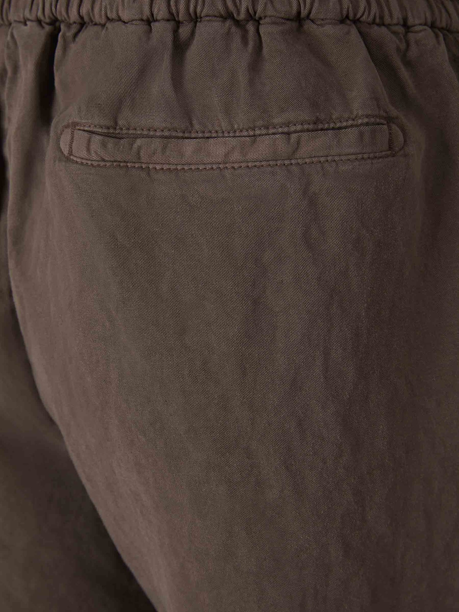 Outlet online Santa Eulalia Hombre Bermudas Lino Ajustables color Marrón Oscuro sku 523-000830 01 - Foto 4