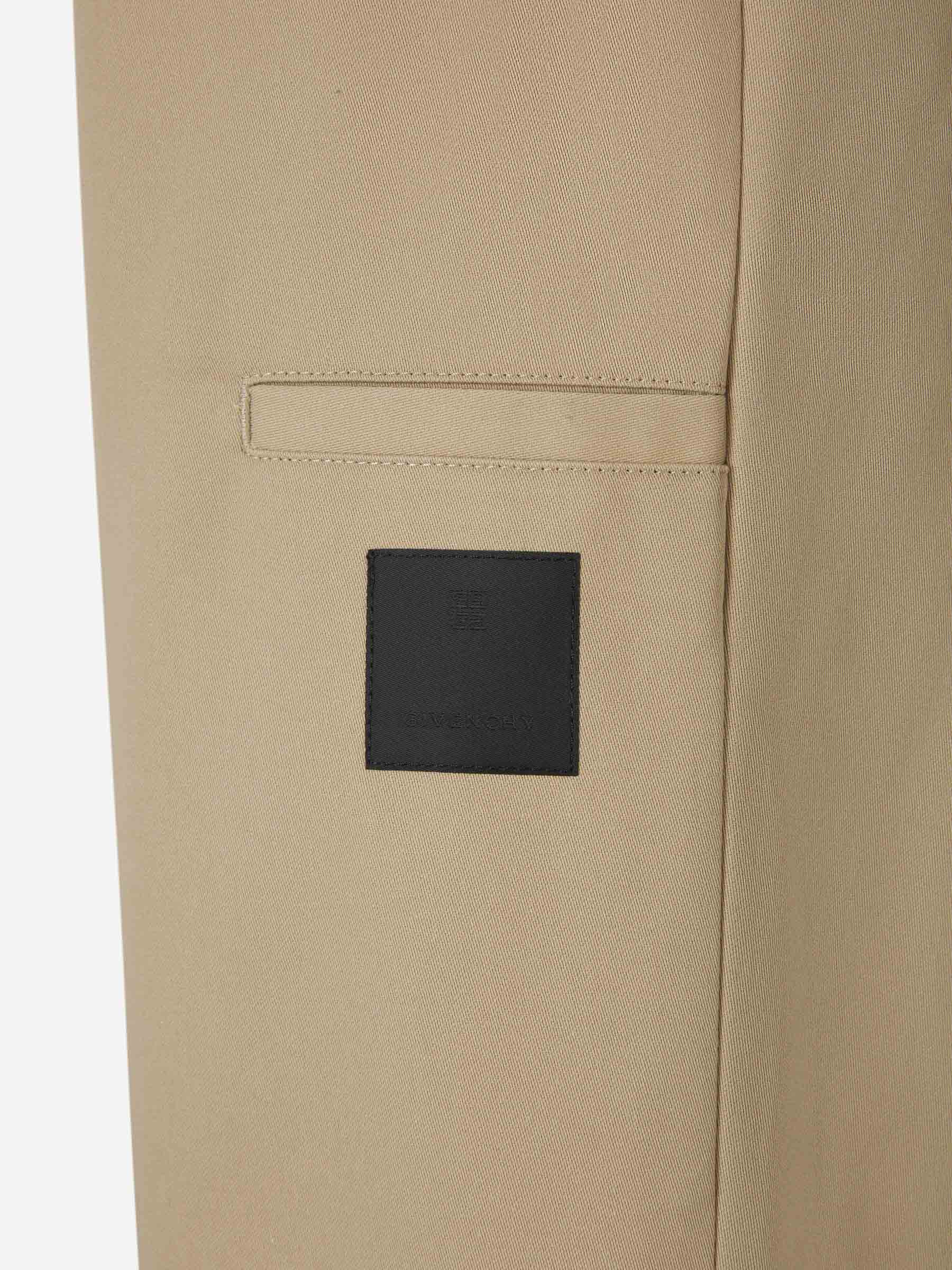 Outlet online Givenchy Hombre Bermudas Largas Chino color Beis sku 523-000997 01 - Foto 6