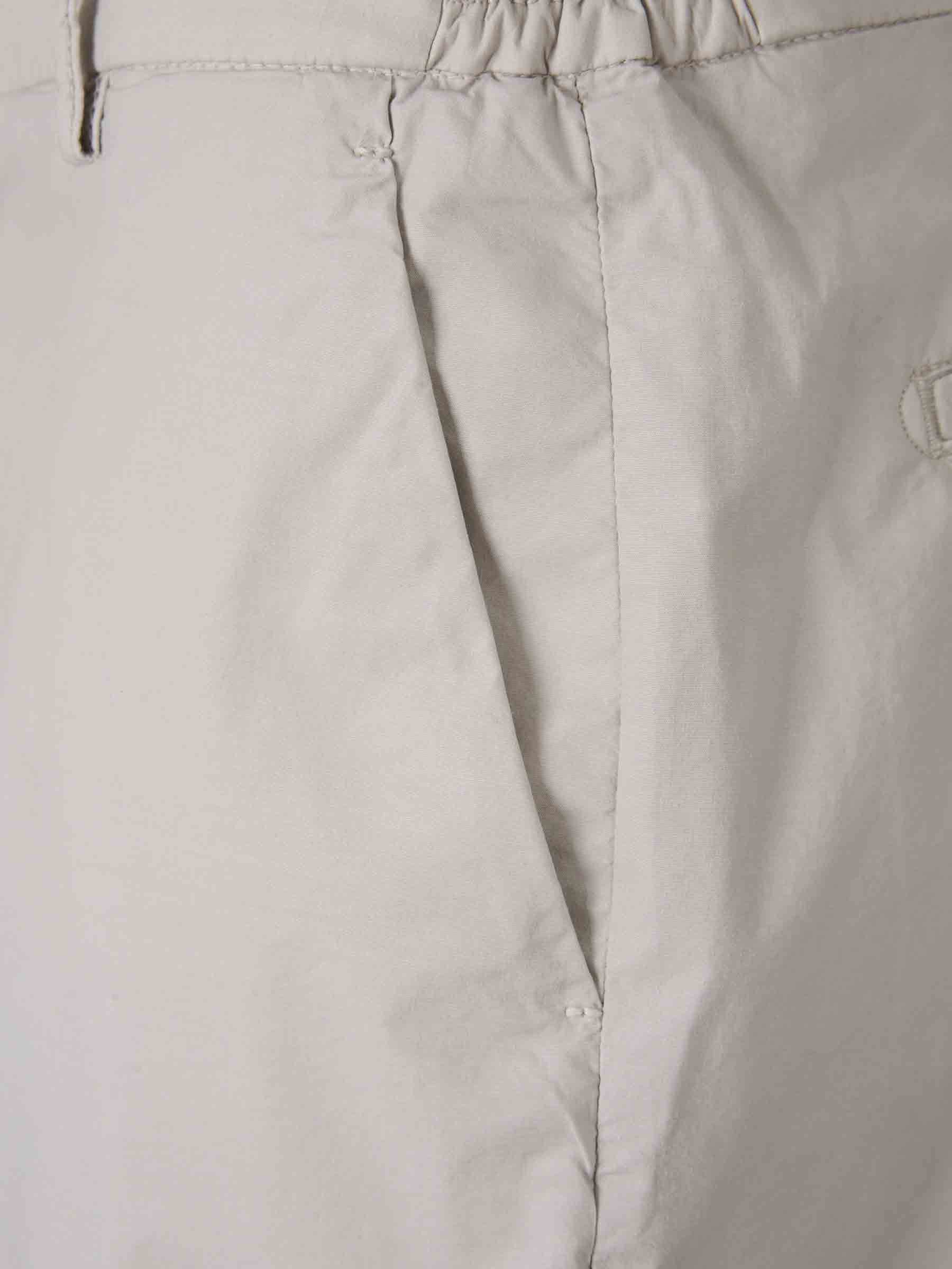 Outlet online Santa Eulalia Hombre Bermudas Lisas Algodón color Beige sku 523-001136 02 - Foto 3