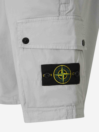 Stone Island Hombre Barcelona Bermuda Cargo Sarga color Gris Claro sku 523-001148 02 - Foto 5
