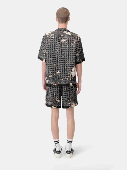 Outlet online Amiri Hombre Bermudas Bandana Lejía color Negro sku 523-001204 01 - Foto 3