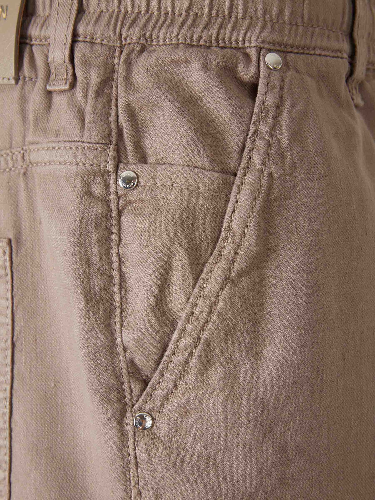 Outlet online Jacob Cohën Hombre Bermudas Algodón Lino color Camel sku 523-001213 01 - Foto 3