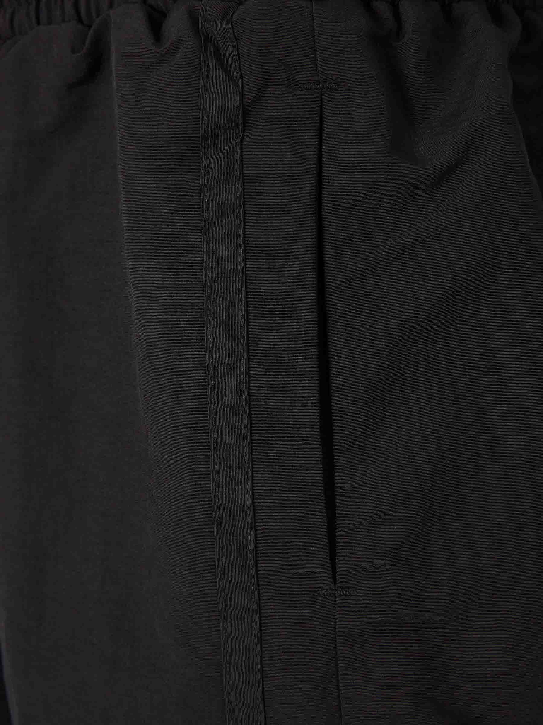 Outlet online Rhude Hombre Bermudas Nylon Logo color Negro sku 523-001231 01 - Foto 4
