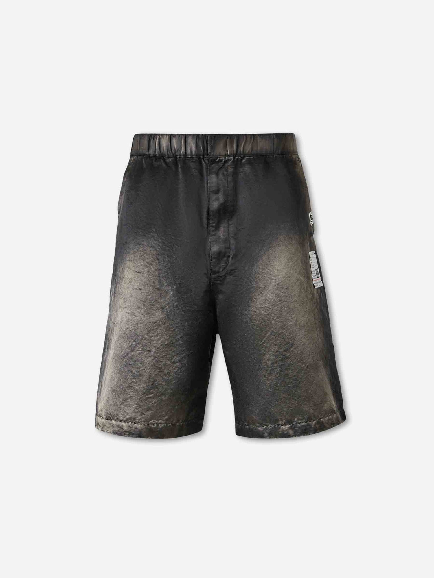 Outlet online Maison Mihara Yasuhiro Hombre Bermudas Rectas color Negro sku 523-001235 01 - Foto 1