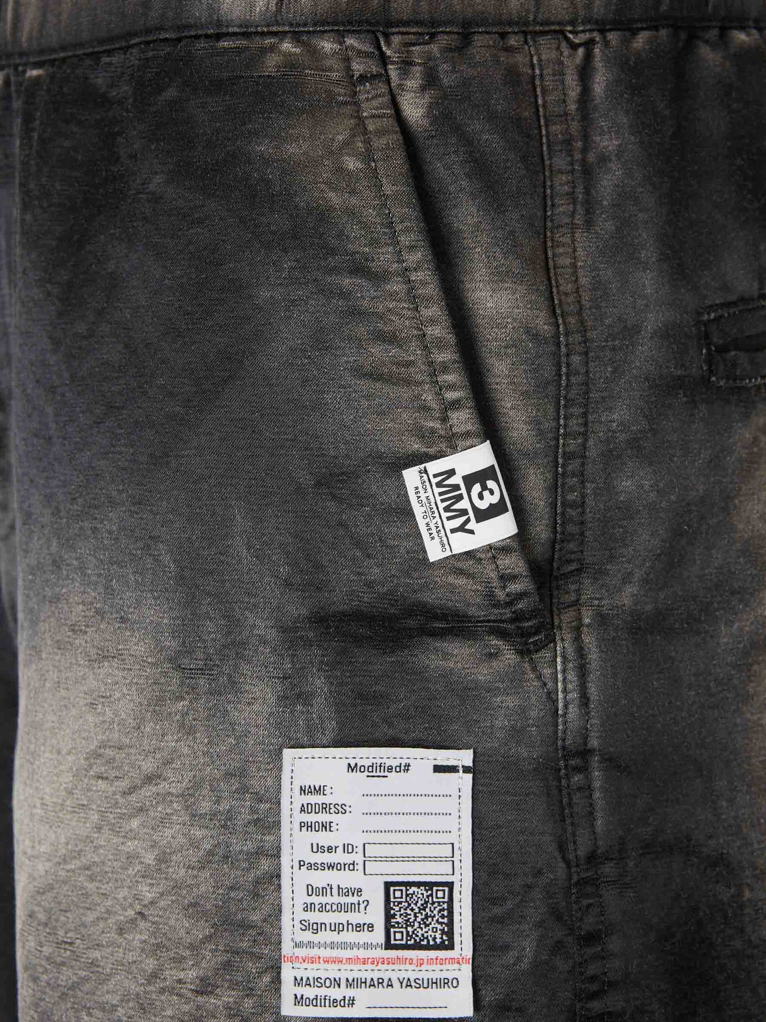Outlet online Maison Mihara Yasuhiro Hombre Bermudas Rectas color Negro sku 523-001235 01 - Foto 4