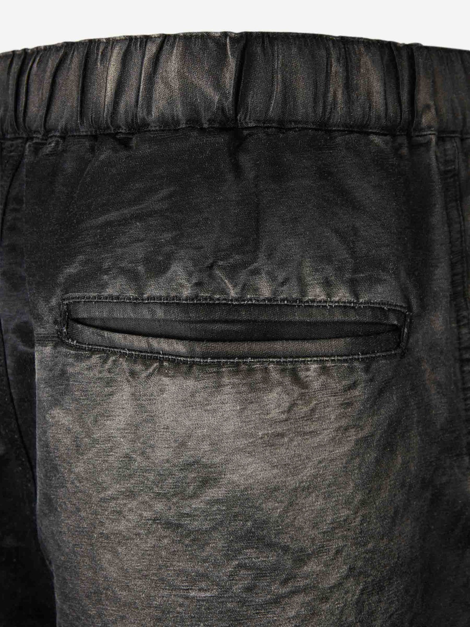 Outlet online Maison Mihara Yasuhiro Hombre Bermudas Rectas color Negro sku 523-001235 01 - Foto 5