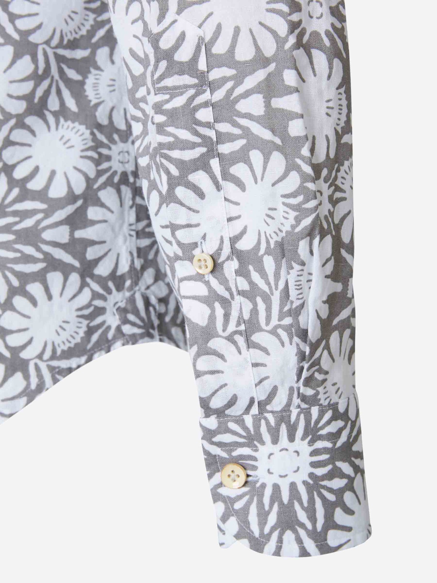 Outlet online Santa Eulalia Hombre Camisa Motivo Floral color Gris Claro sku 531-005580 01 - Foto 4