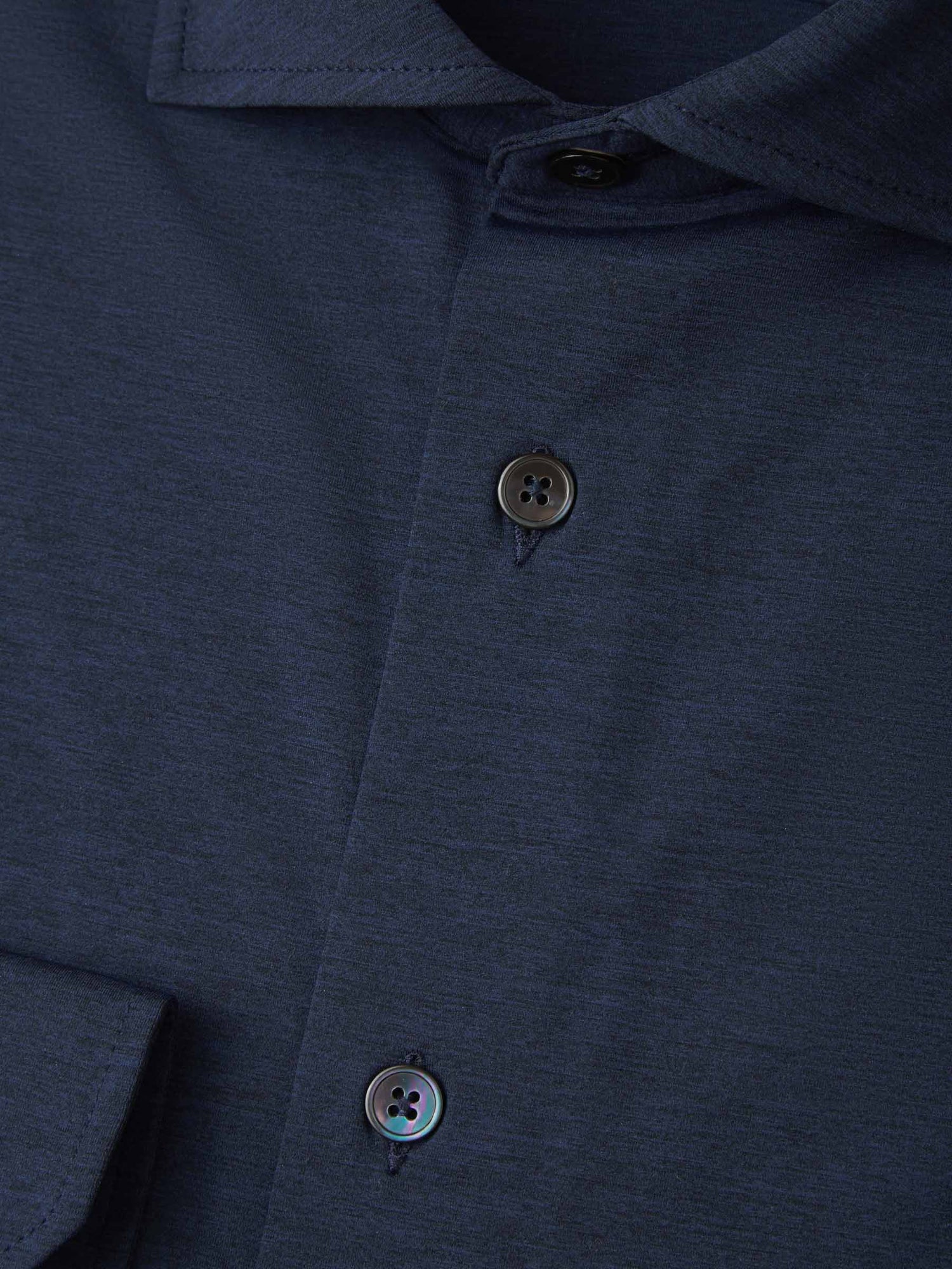 Outlet online Traiano Milano Hombre Camisa Rossini Radical color Azul Noche sku 531-005933 01 - Foto 2