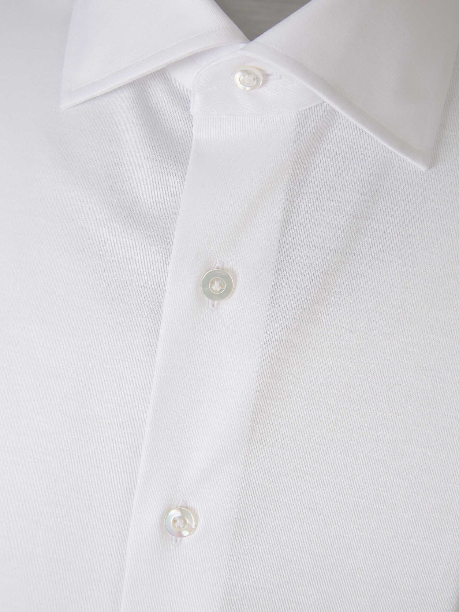 Outlet online Fray Hombre Camisa Micro Punto color Blanco sku 531-006072 05 - Foto 3