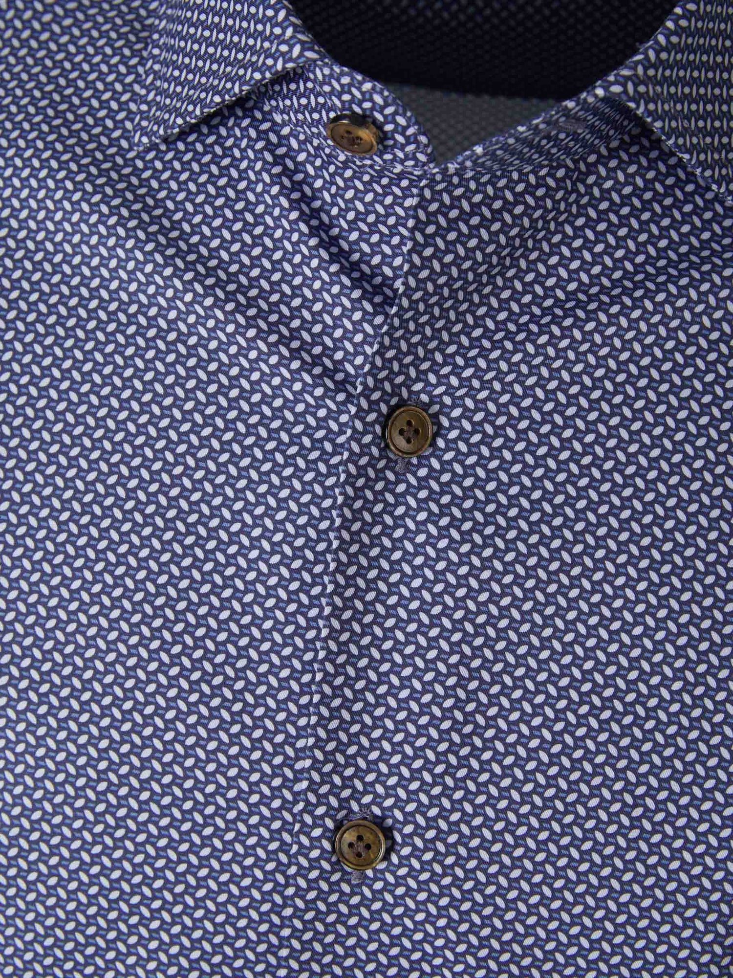 Outlet online Santa Eulalia Hombre Camisa Motivo Geométrico color Azul Noche sku 531-006109 01 - Foto 3