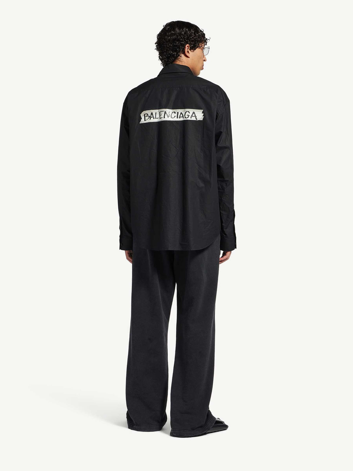 Outlet online Balenciaga Hombre Camisa Masking Tape color Negro sku 531-006663 01 - Foto 4