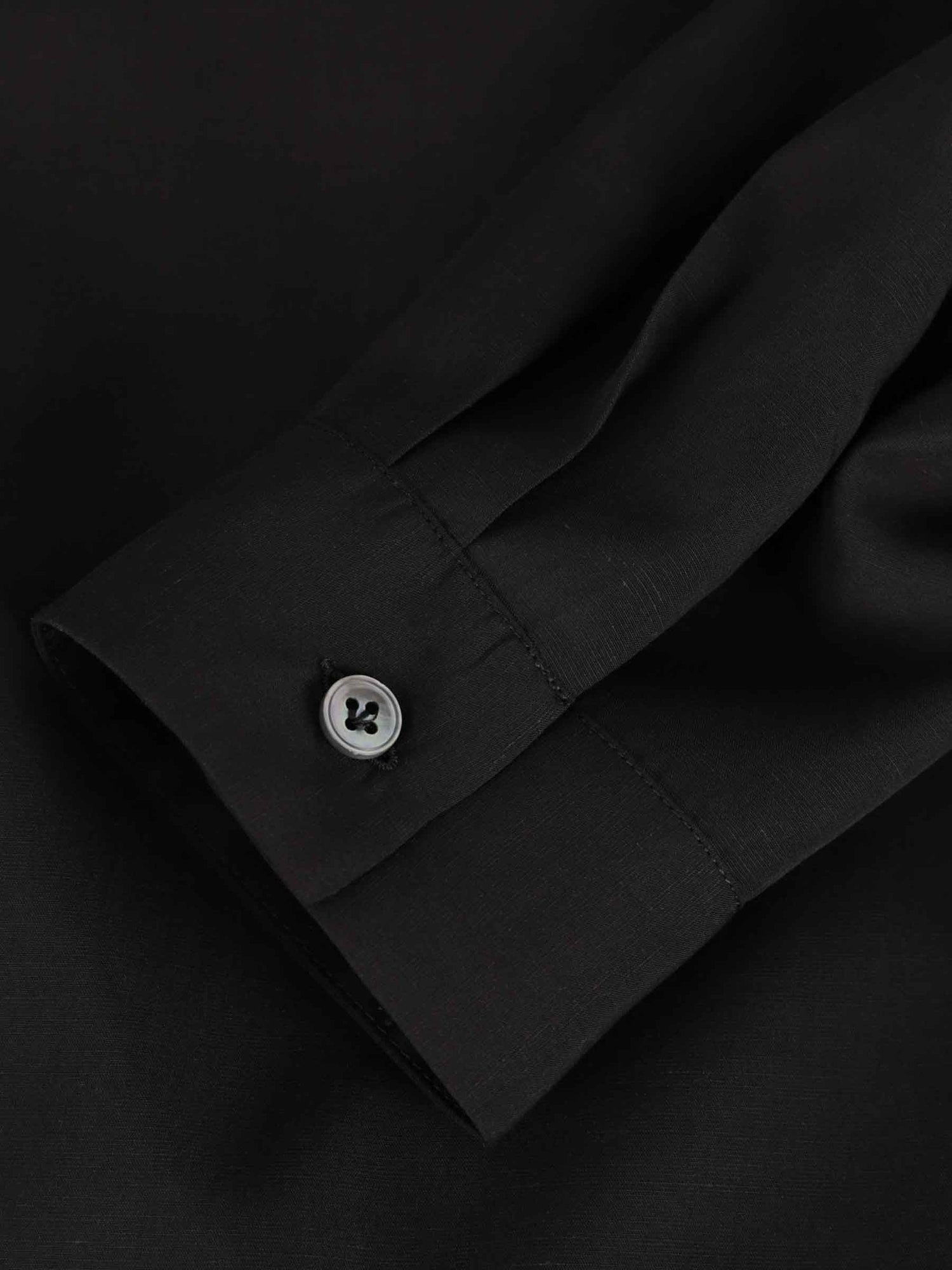 Lardini Hombre Barcelona Camisa Lisa Tencel color Negro sku 531-006676 02 - Foto 4