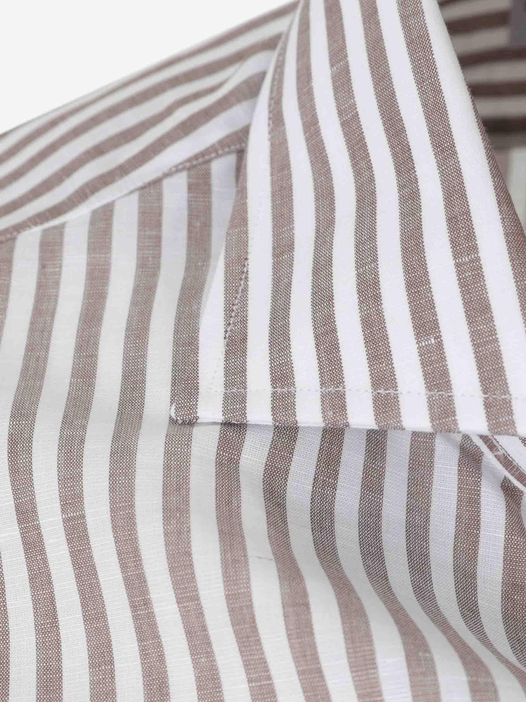 Outlet online Santa Eulalia Hombre Camisa Listada color Marrón sku 531-006692 02 - Foto 3