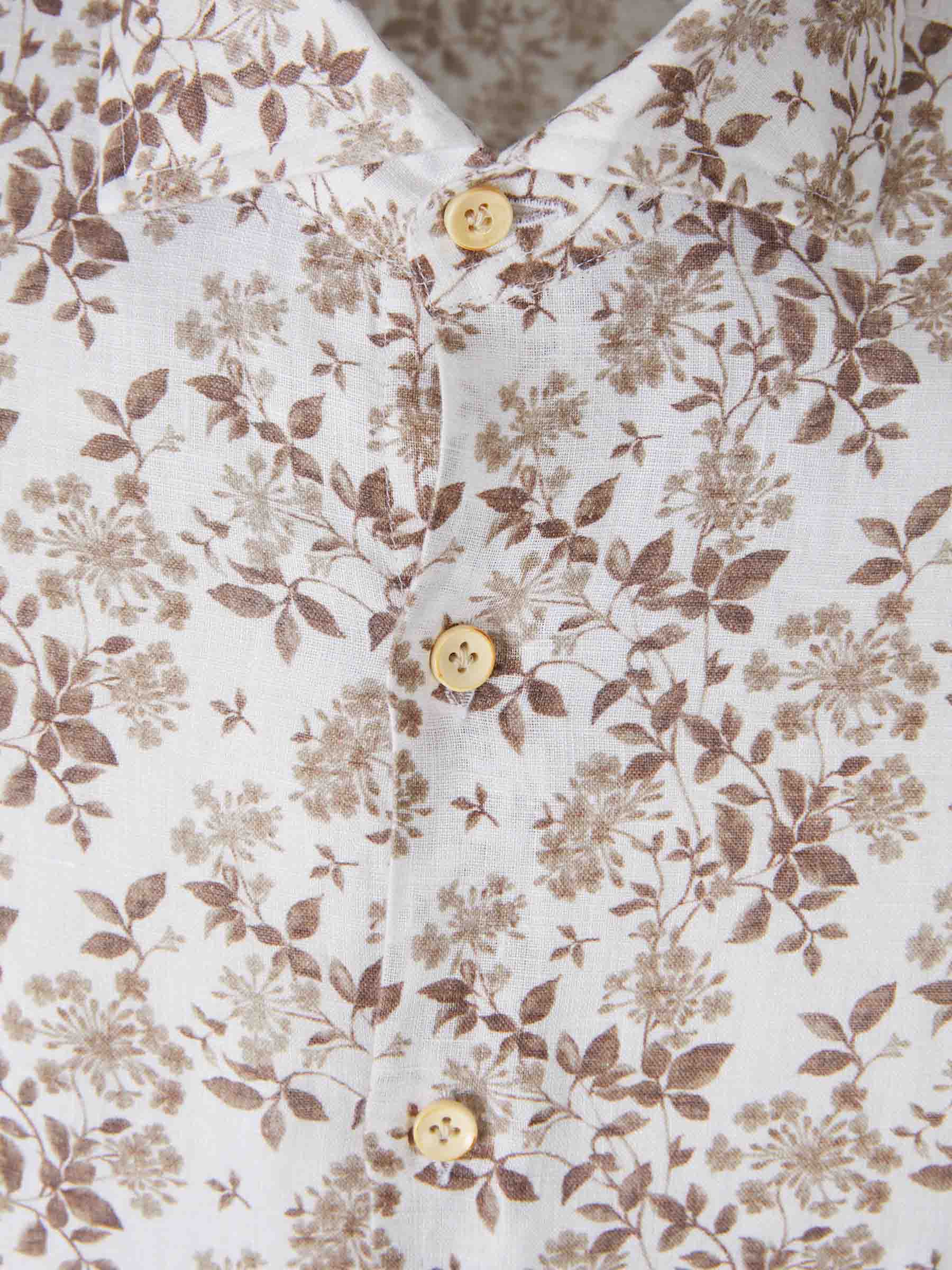 Santa Eulalia Hombre Barcelona Camisa Lino color Marrón sku 531-006704 01 - Foto 3