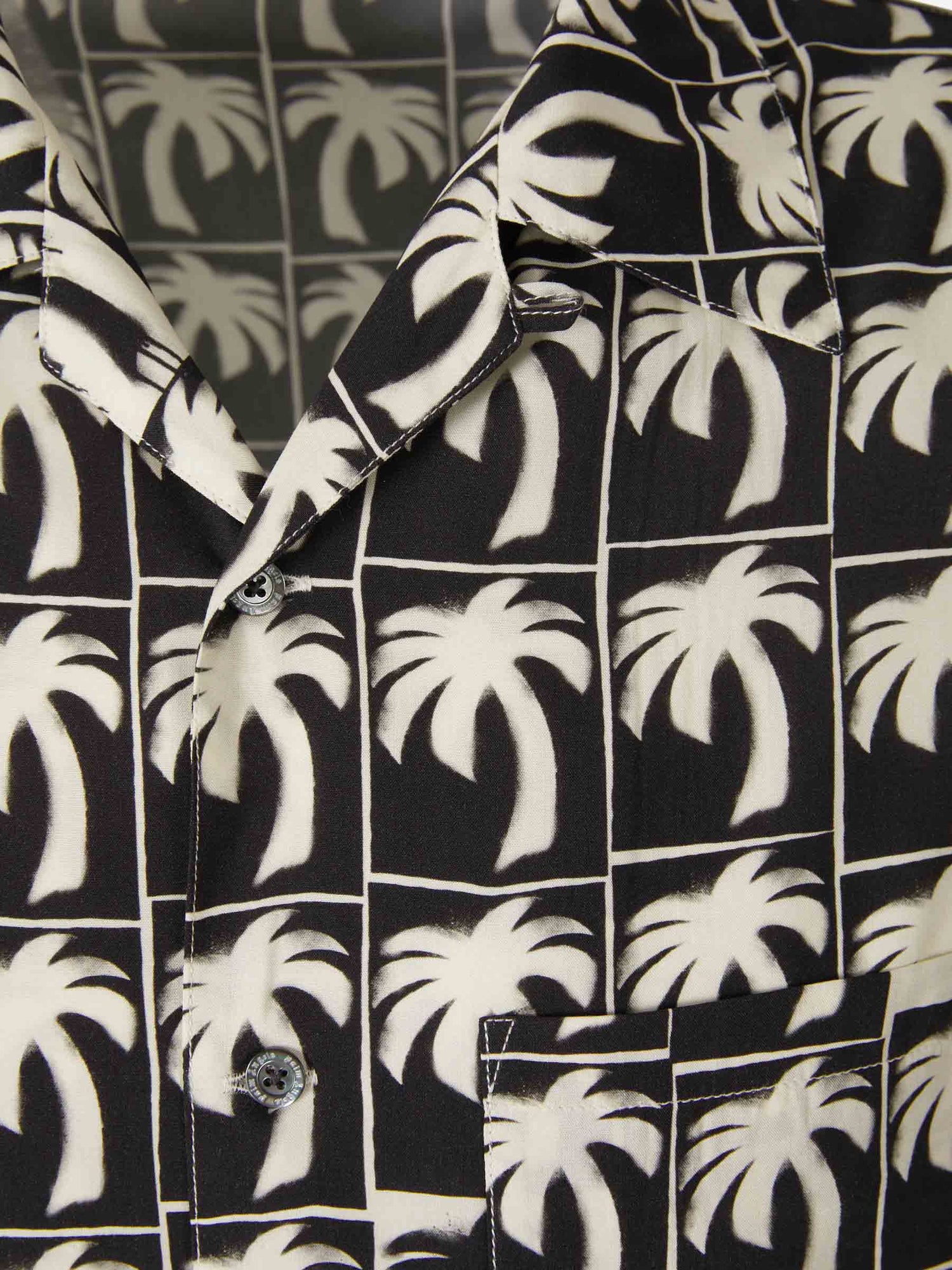 Outlet online Palm Angels Hombre Camisa Gráfico Palmeras color Negro sku 532-000496 01 - Foto 3