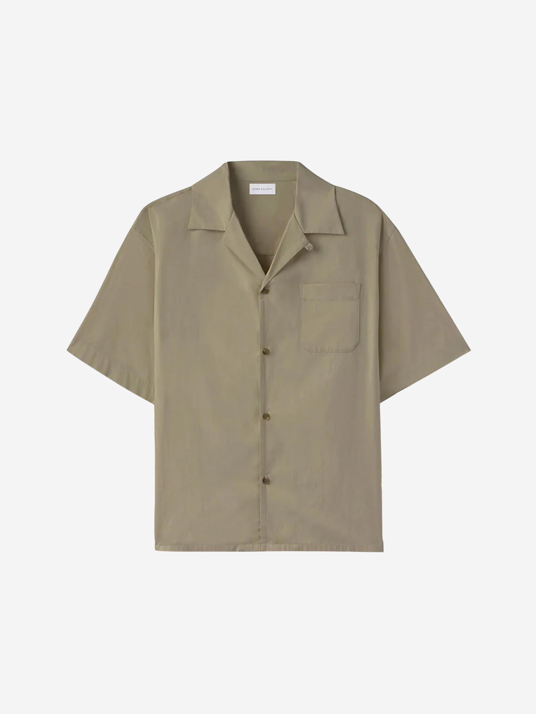 John Elliott Hombre Barcelona Camisa Bolsillo Camp color Verde Militar sku 532-000618 01 - Foto 1