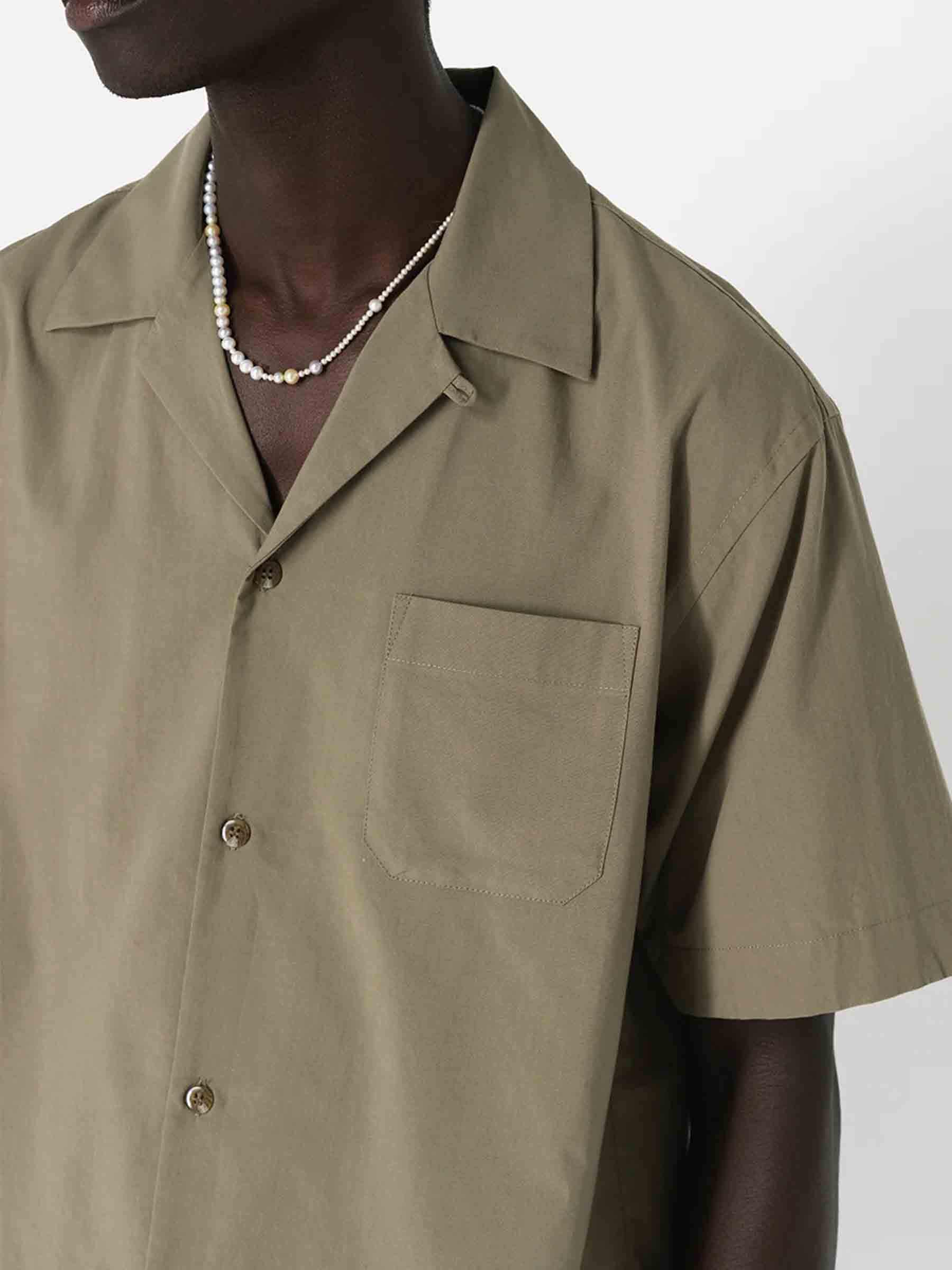 John Elliott Hombre Barcelona Camisa Bolsillo Camp color Verde Militar sku 532-000618 01 - Foto 5