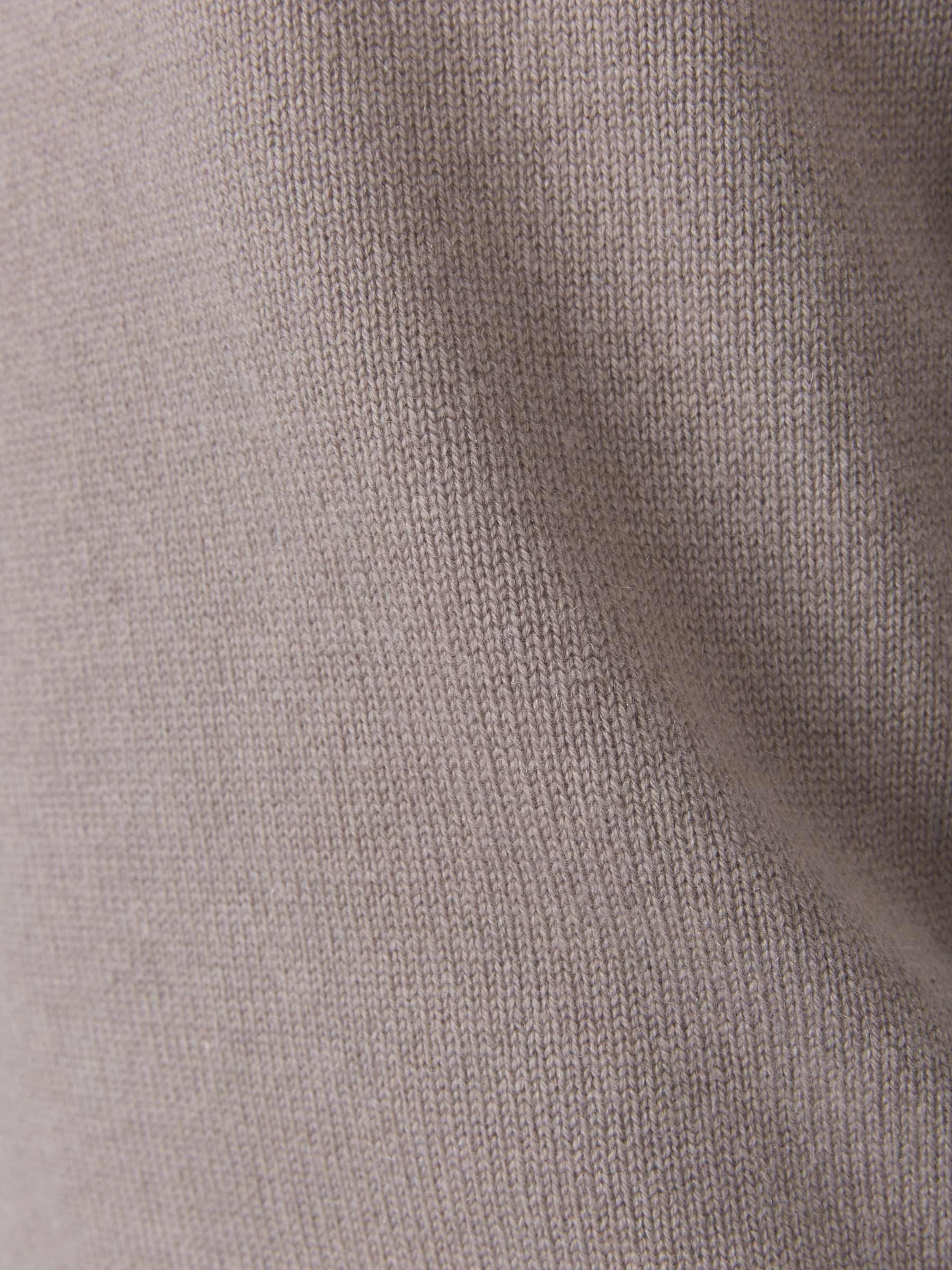 Outlet online Santa Eulalia Hombre Jersey Cuello Redondo Cashmere color Rojo sku 542-001903 03 - Foto 9