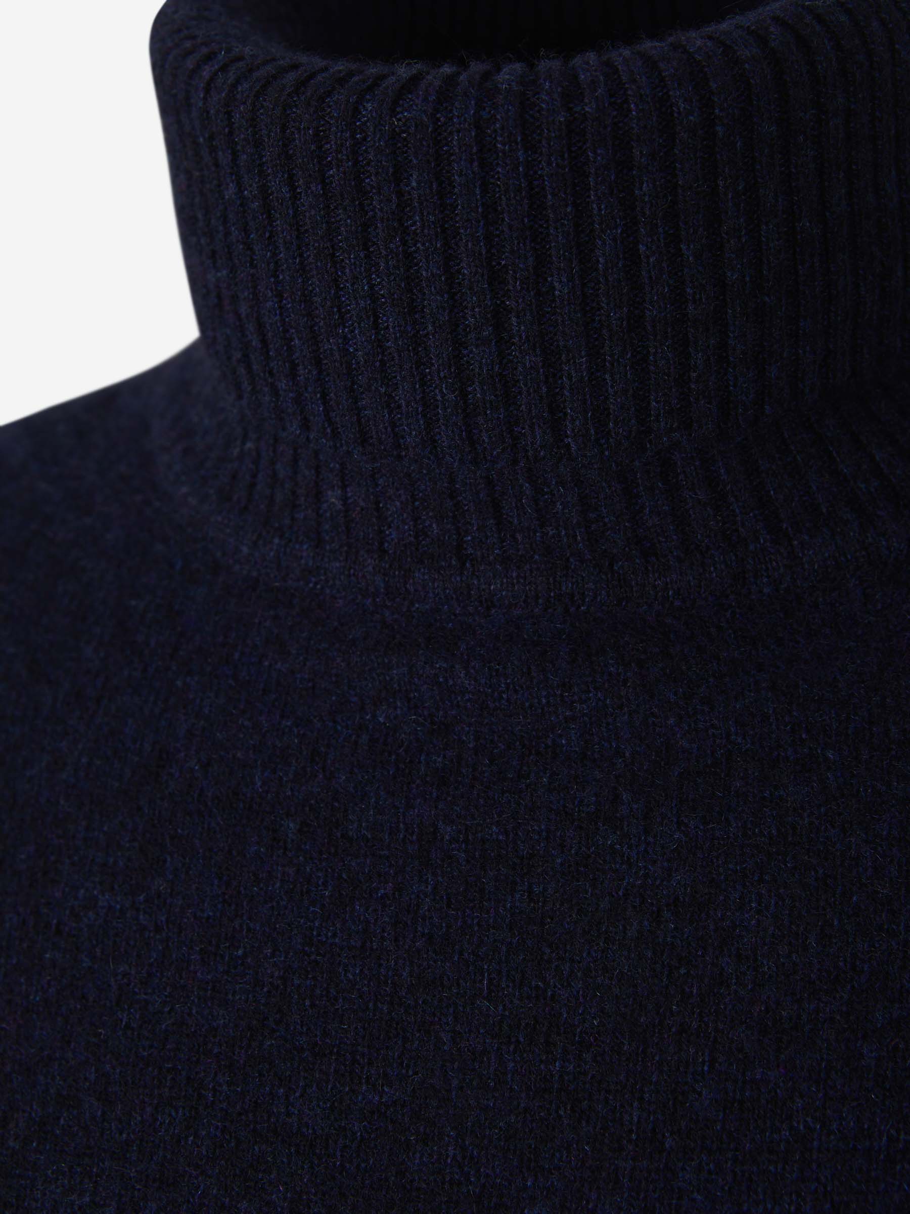 Outlet online Santa Eulalia Hombre Jersey Cuello Alto color Azul Marino sku 542-002299 04 - Foto 3
