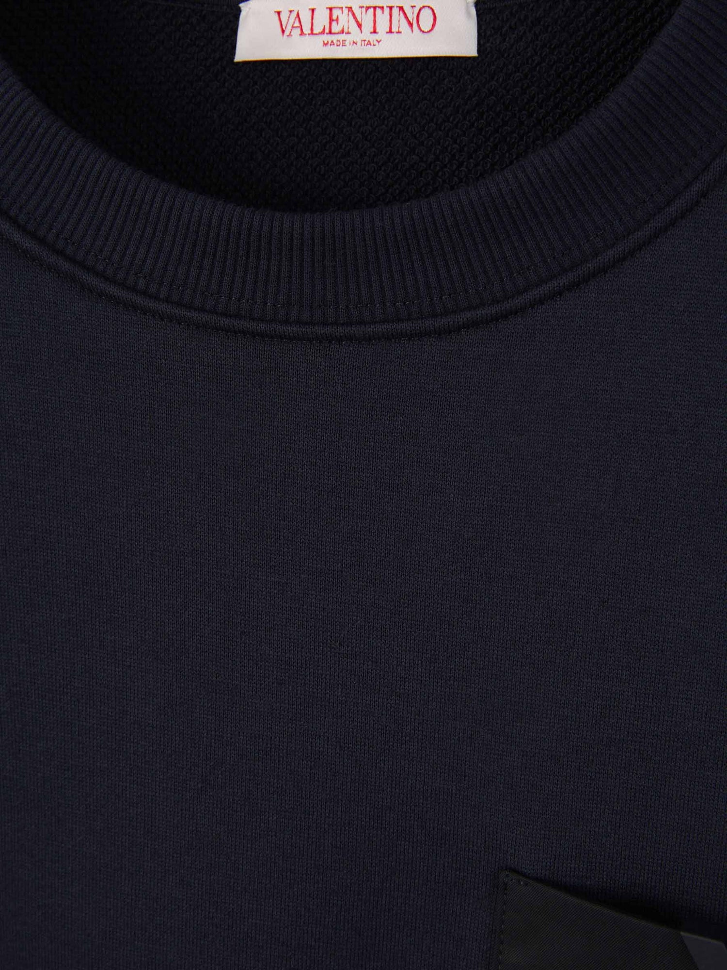 Valentino Hombre Barcelona Sudadera Crewneck Bolsillo color Azul Noche sku 542-002325 00 - Foto 3
