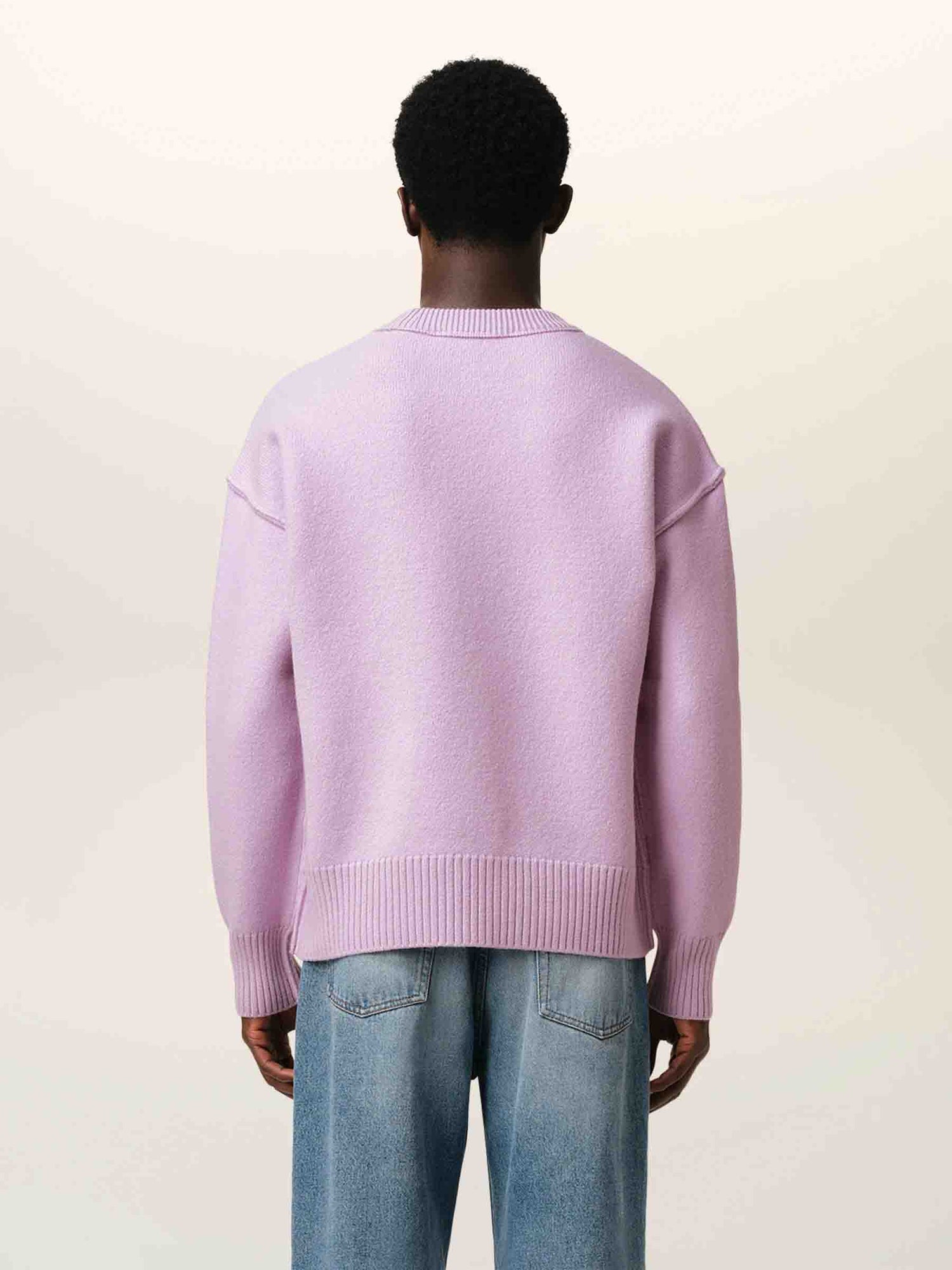 Outlet online Ami Paris Hombre Jersey Logo Punto color Lila sku 542-002458 02 - Foto 3