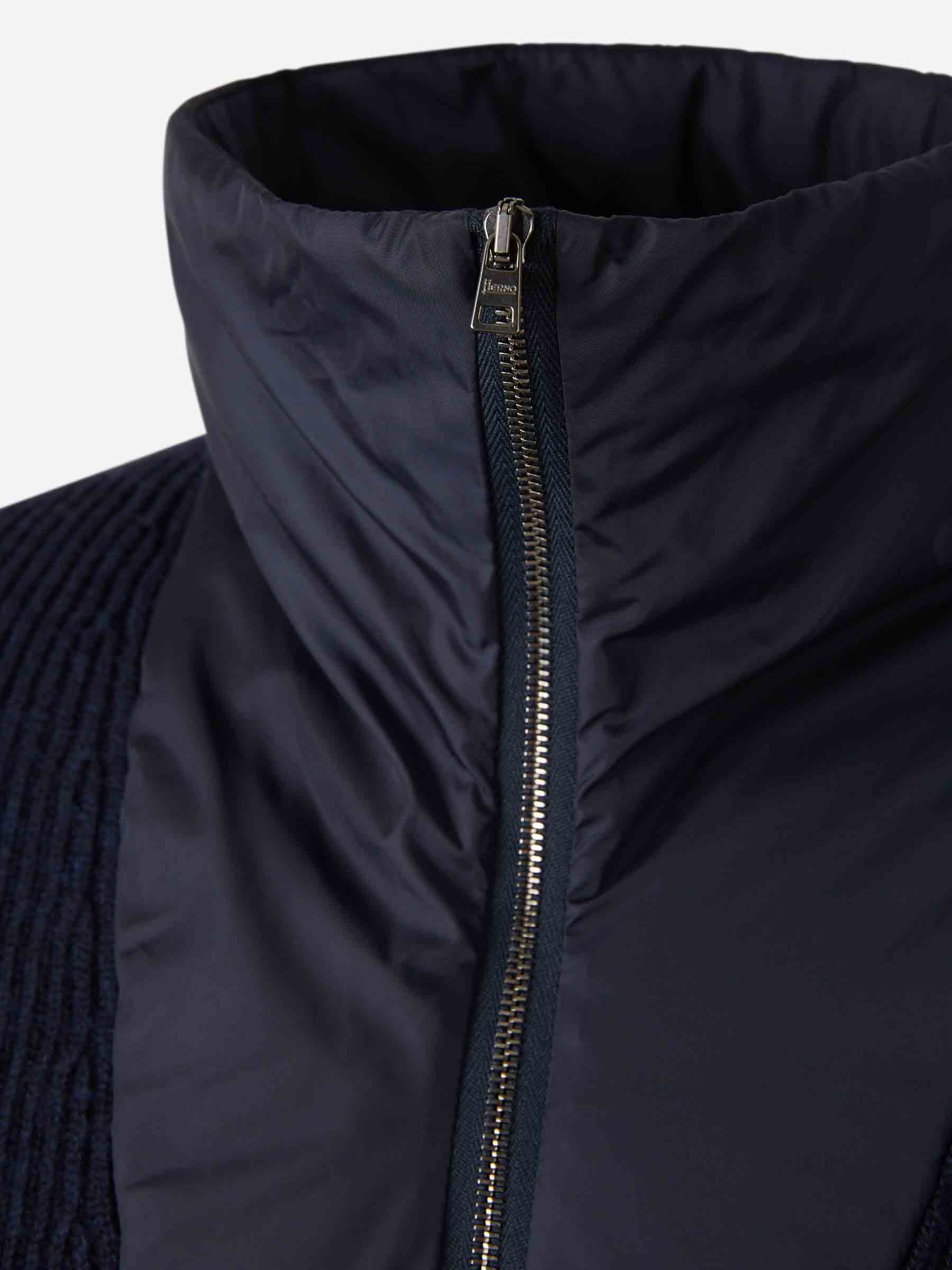 Outlet online Herno Hombre Jersey Cuello Alto color Azul Marino sku 542-002479 01 - Foto 3