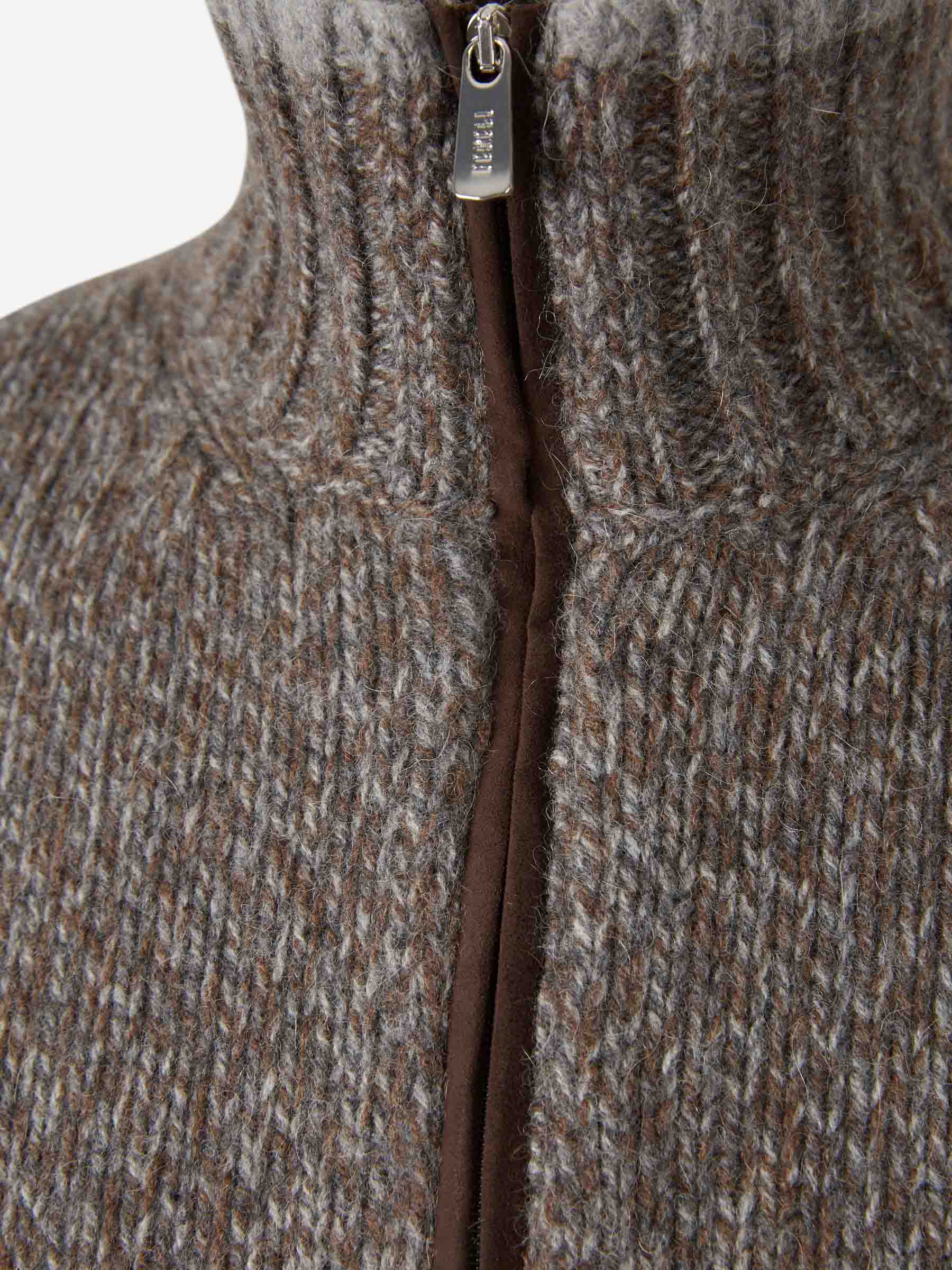 Outlet online Fedeli Hombre Jersey Cuello Alto color Taupe sku 542-002532 01 - Foto 3