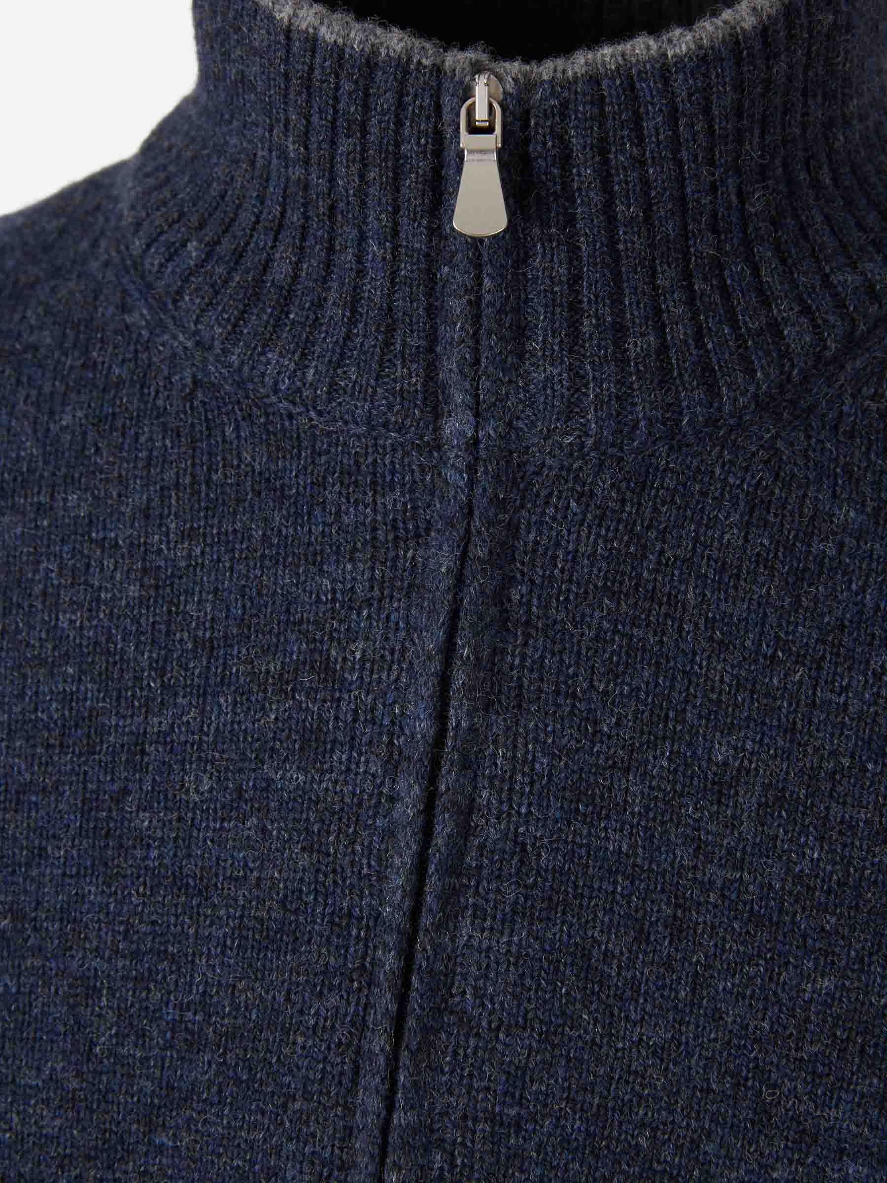 Outlet online Santa Eulalia Hombre Jersey Cuello Alto color Azul Marino sku 542-002554 02 - Foto 3