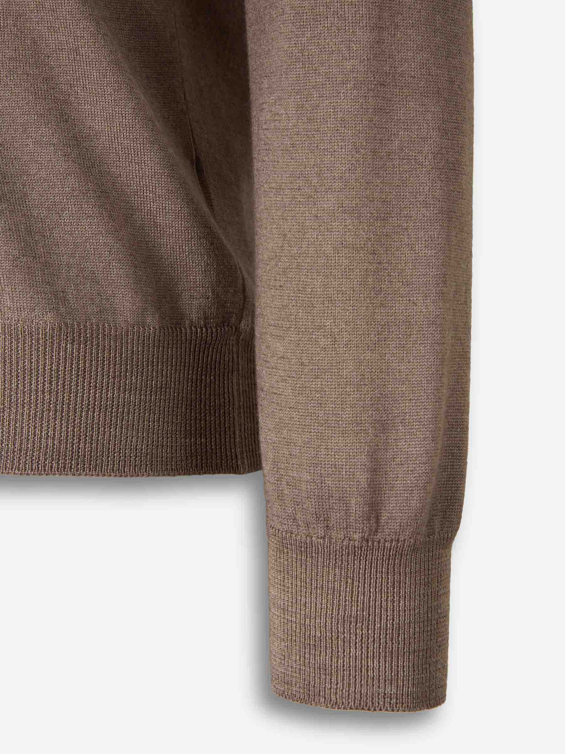 Outlet online Santa Eulalia Hombre Jersey Cuello Pico color Marrón sku 542-002555 01 - Foto 4