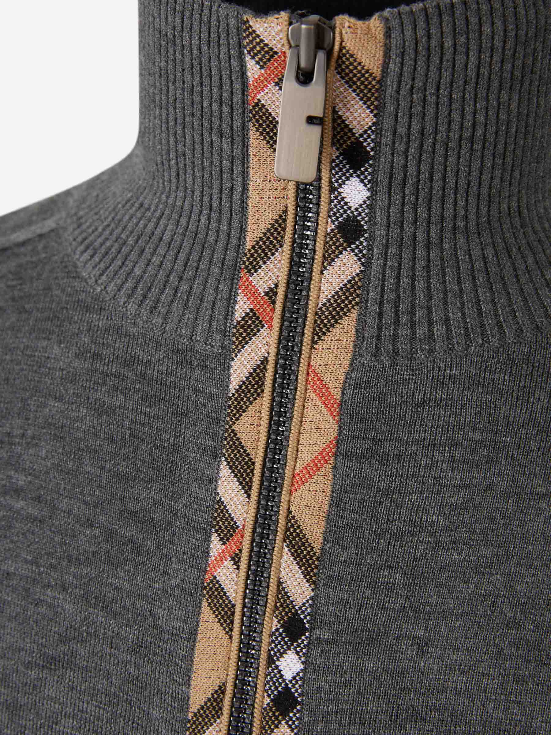 Outlet online Burberry  Jersey Punto Lana color Gris sku 542-002561 01 - Foto 6
