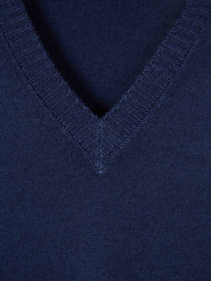Outlet online Santa Eulalia Hombre Jersey Cuello Pico color Azul Marino sku 542-002591 02 - Foto 3