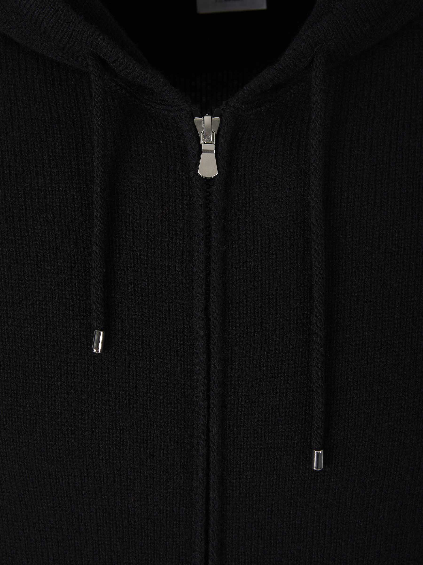 Outlet online Santa Eulalia Hombre Sudadera Punto Lana color Negro sku 543-000848 02 - Foto 3